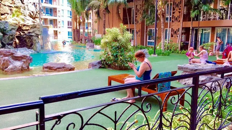 Area and facilities in Atlantic Condo Resort Pattaya by Panisara