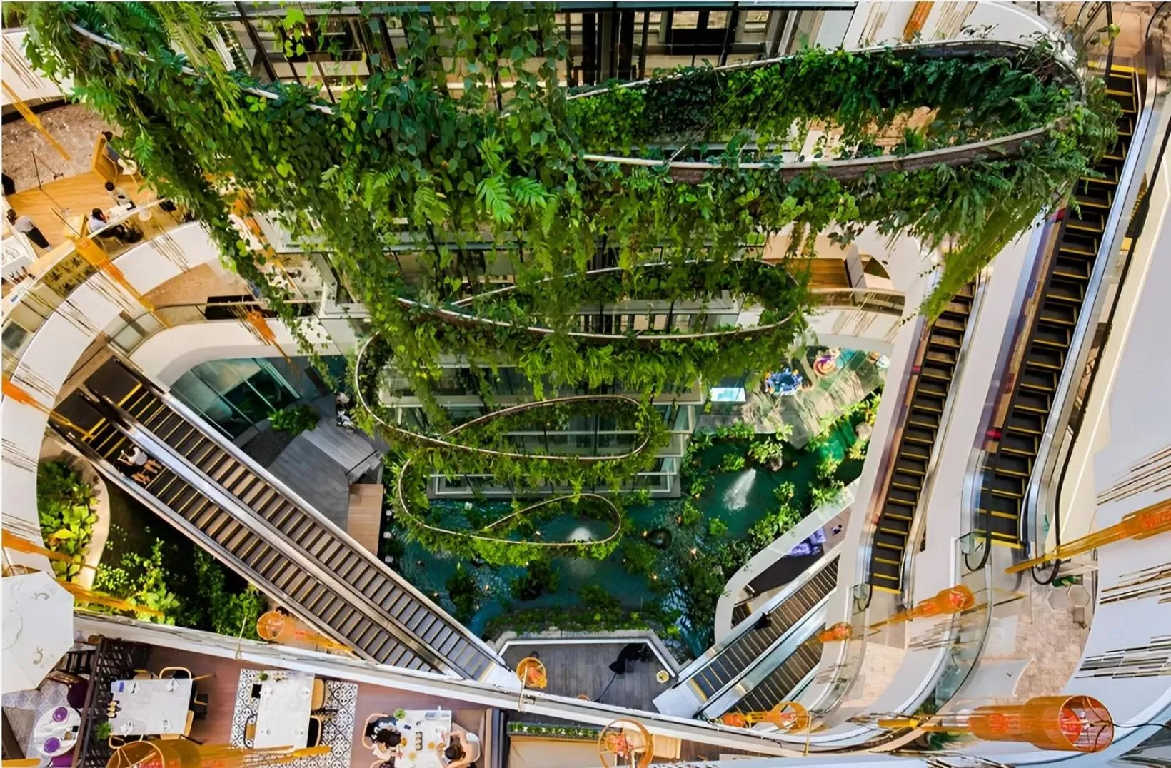 Location in Golden Tulip Mandison Suites