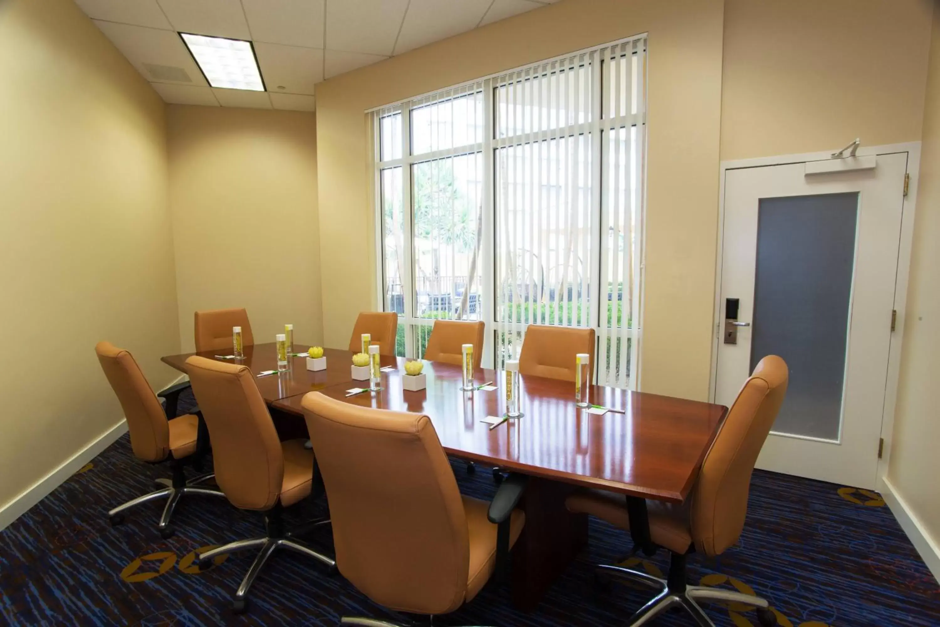 Meeting/conference room in Courtyard Miami Dadeland