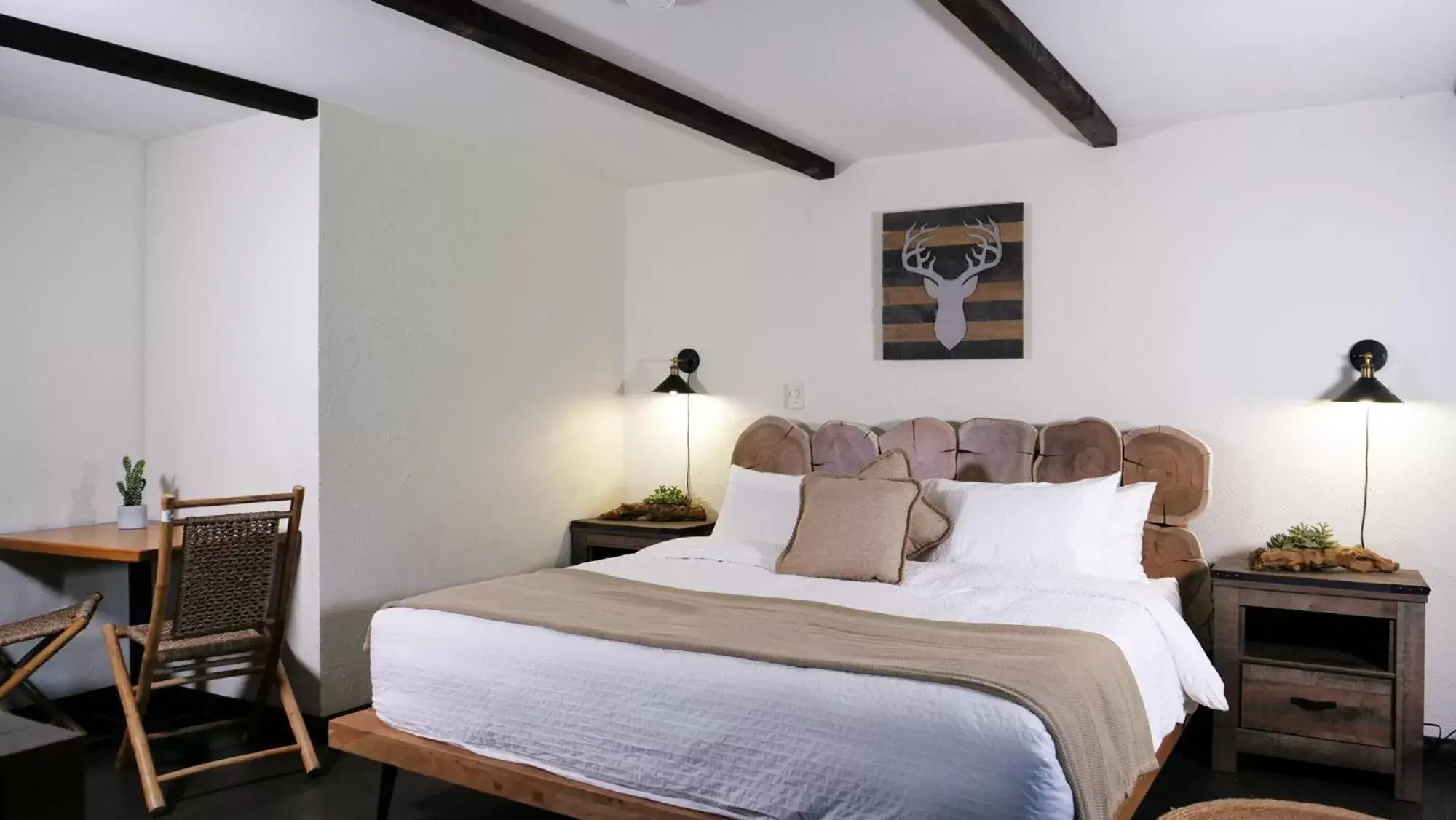 Photo of the whole room, Bed in Paradise Village Photo of the whole room, Bed in Paradise Village