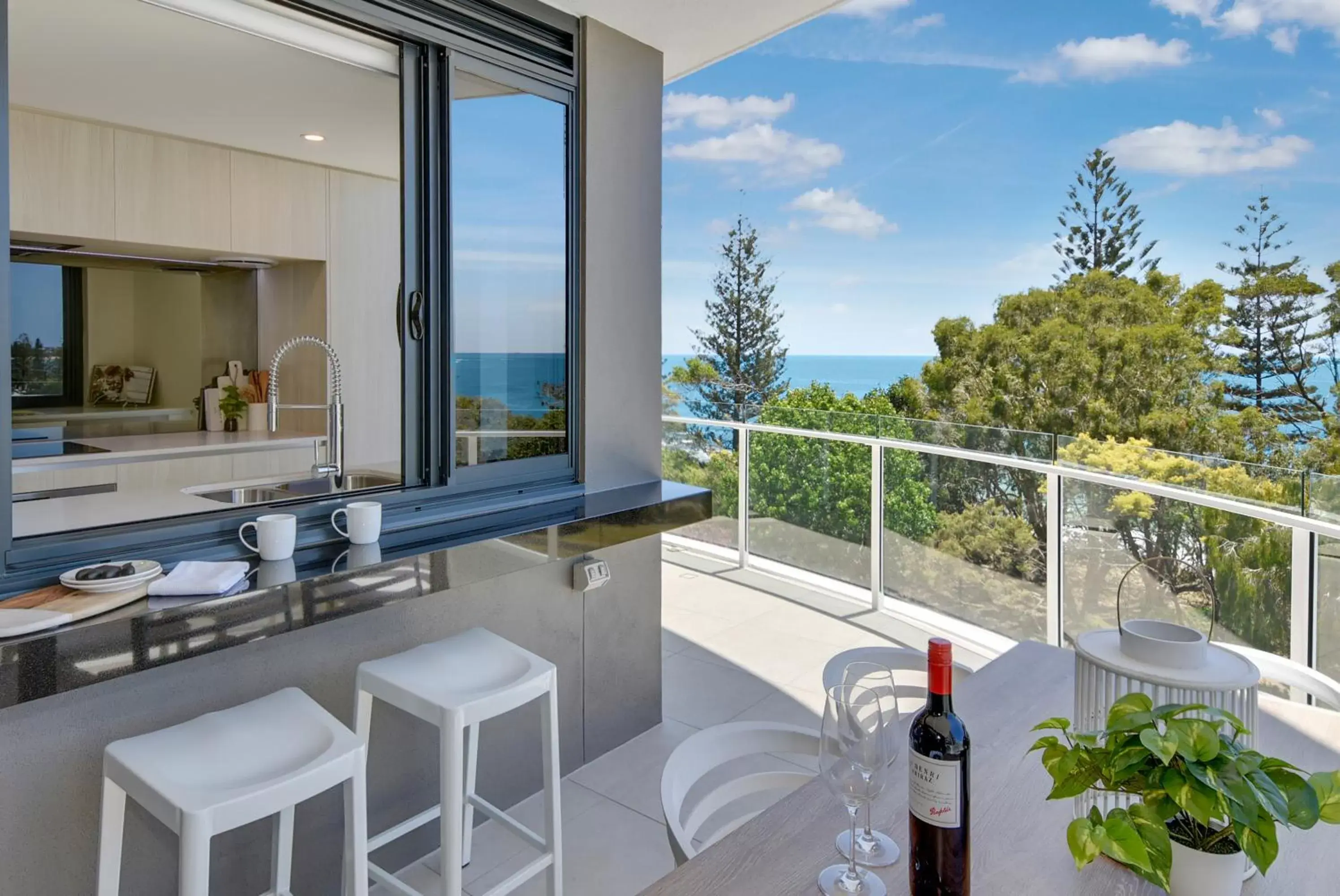 Balcony/Terrace, Bathroom in Breeze Mooloolaba, Ascend Hotel Collection