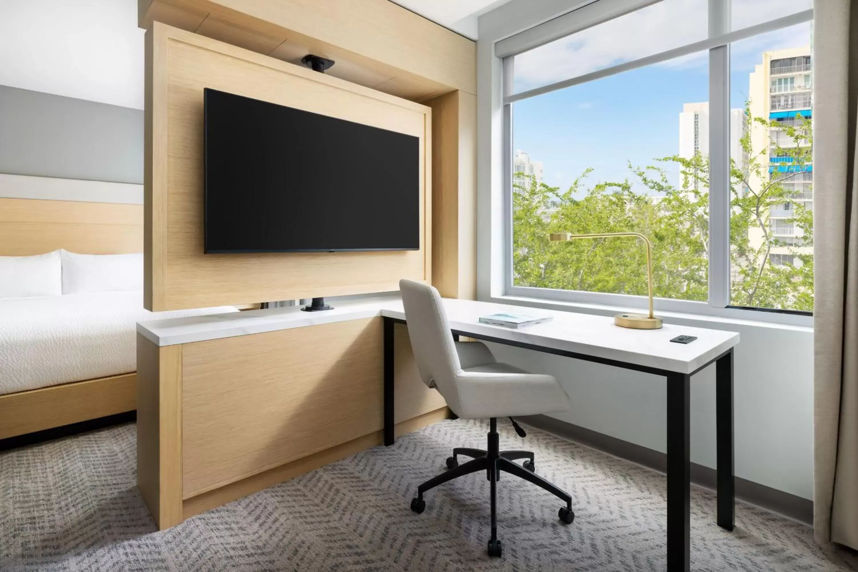 Photo of the whole room, TV/Entertainment Center in Residence Inn by Marriott San Juan Isla Verde