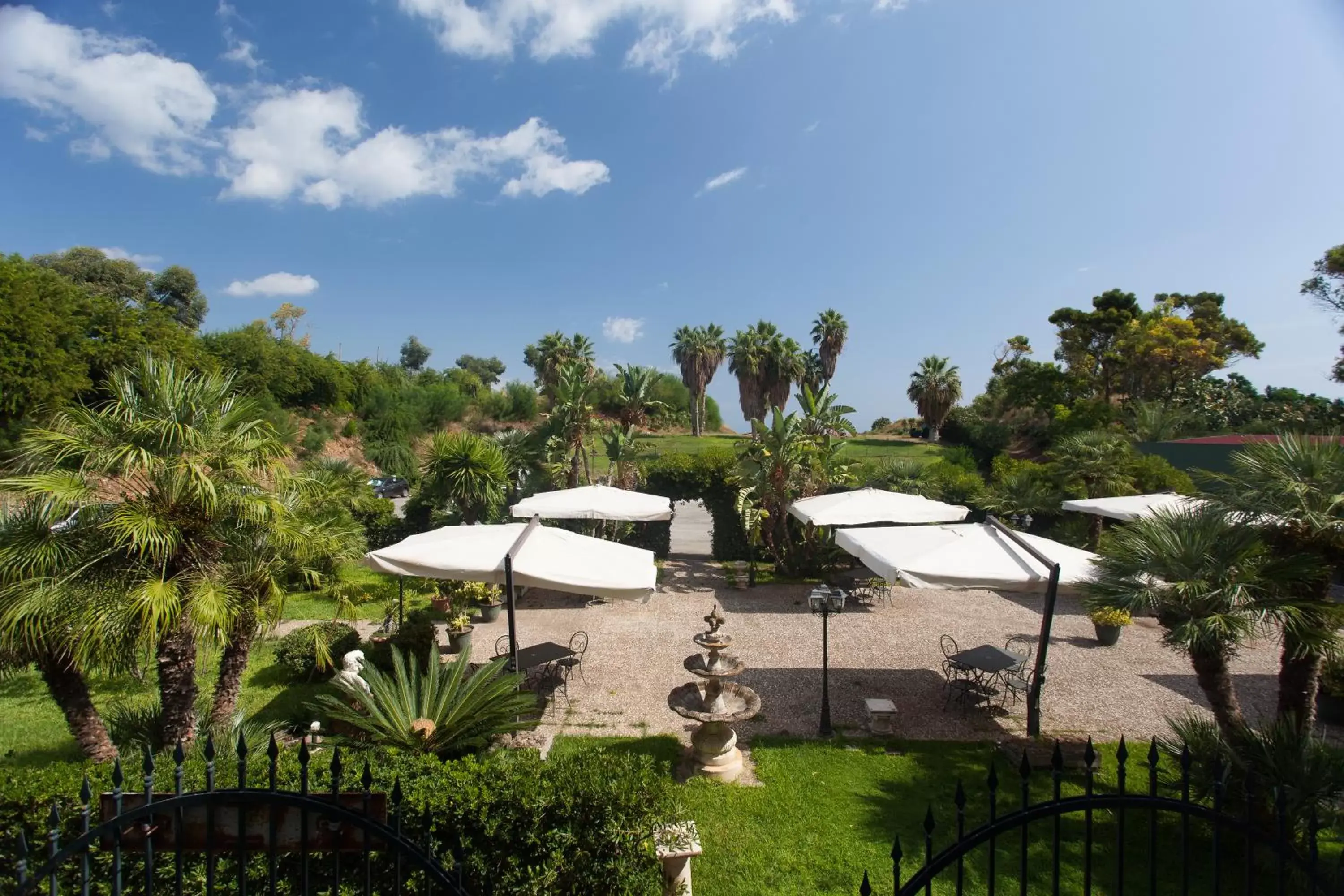 Garden in Hotel Villa d'Amato