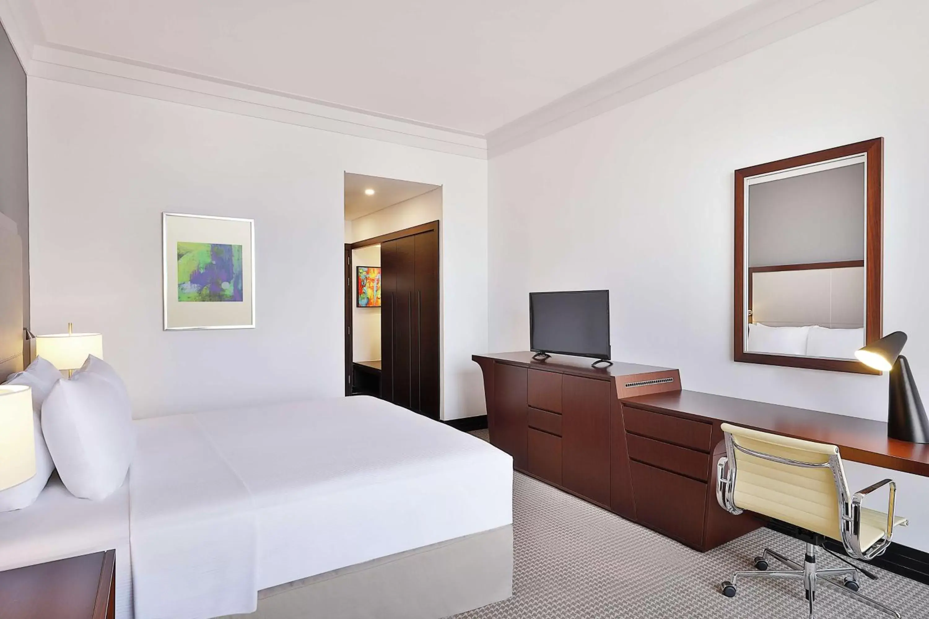 Bedroom, Bed in Doubletree By Hilton Doha - Al Sadd