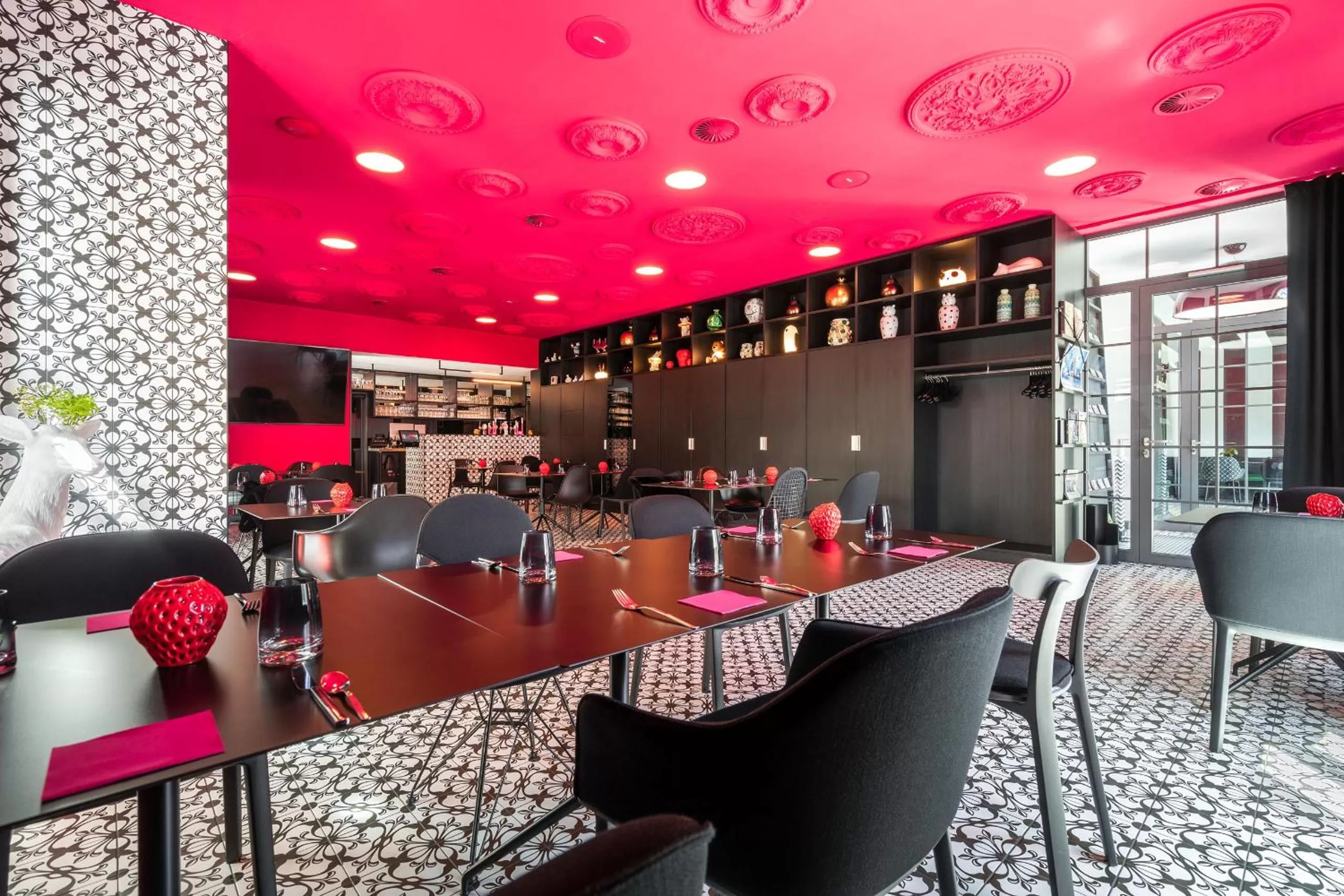 Restaurant/places to eat in Laurichhof