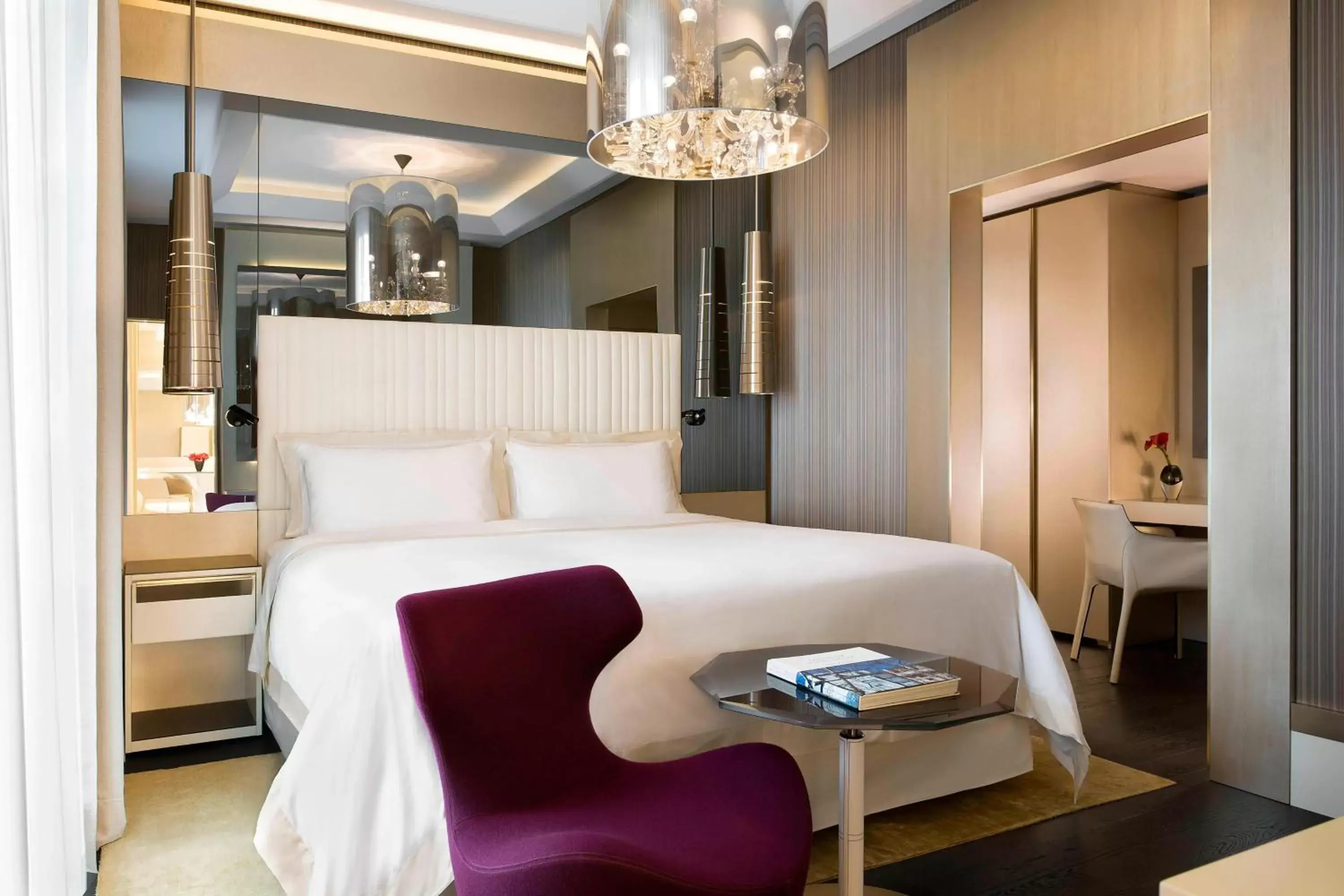 Bedroom, Bed in Excelsior Hotel Gallia, a Luxury Collection Hotel, Milan