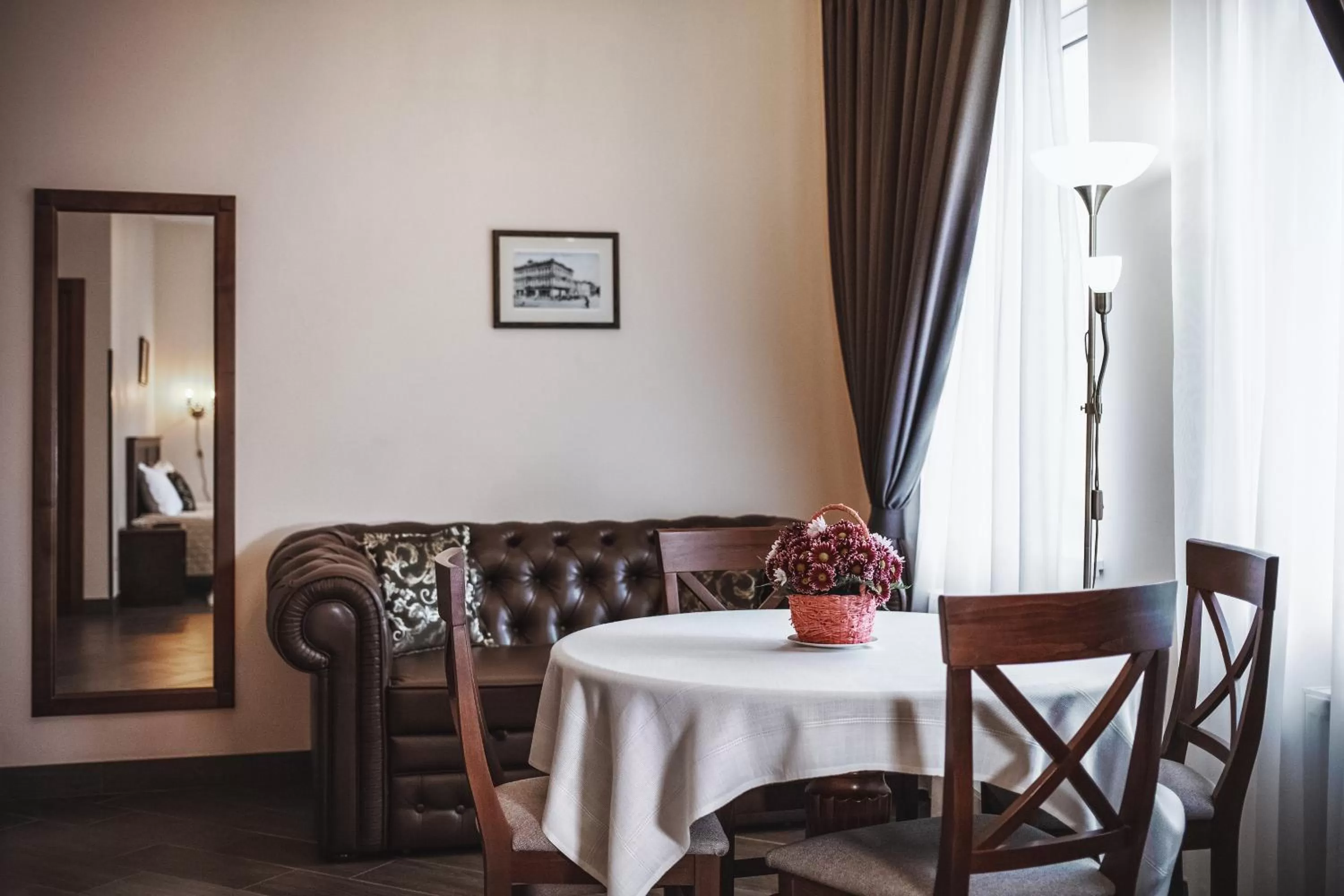 Seating area in Sicheslav Ekaterinoslav