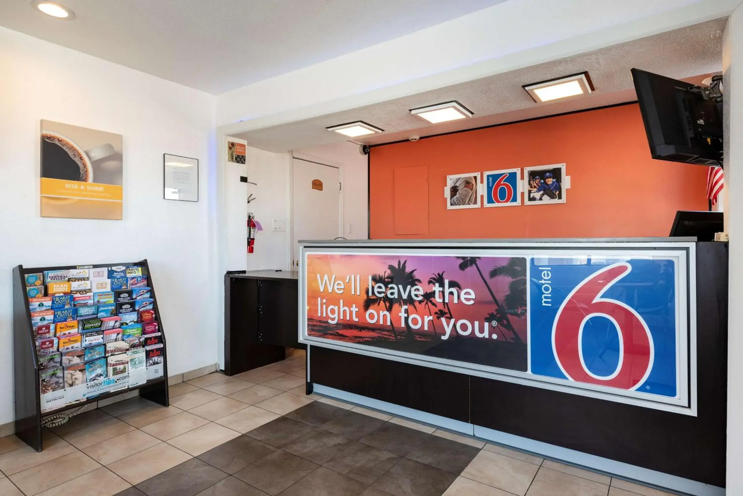 Lobby or reception, Lobby/Reception in Motel 6 Westley, CA