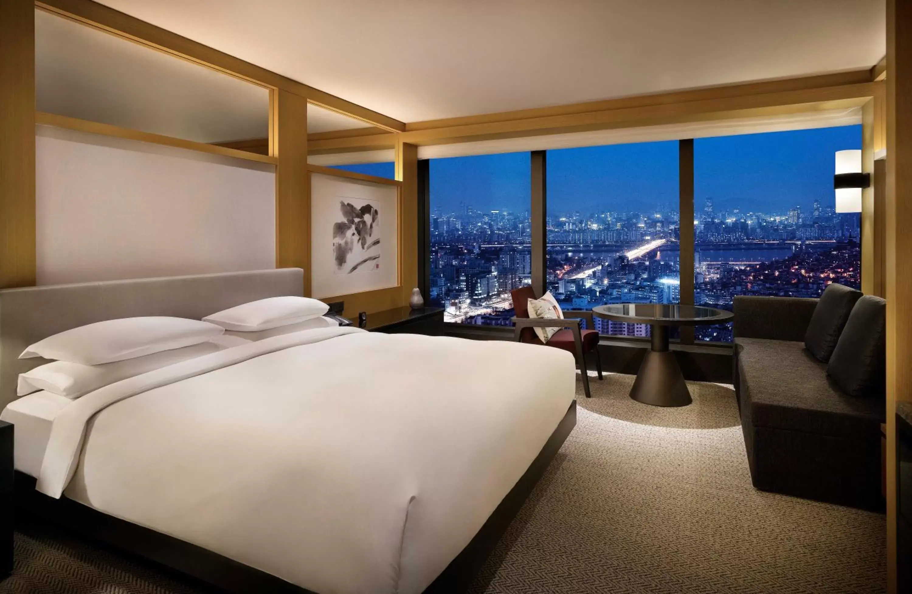 King Room with River View in Grand Hyatt Seoul