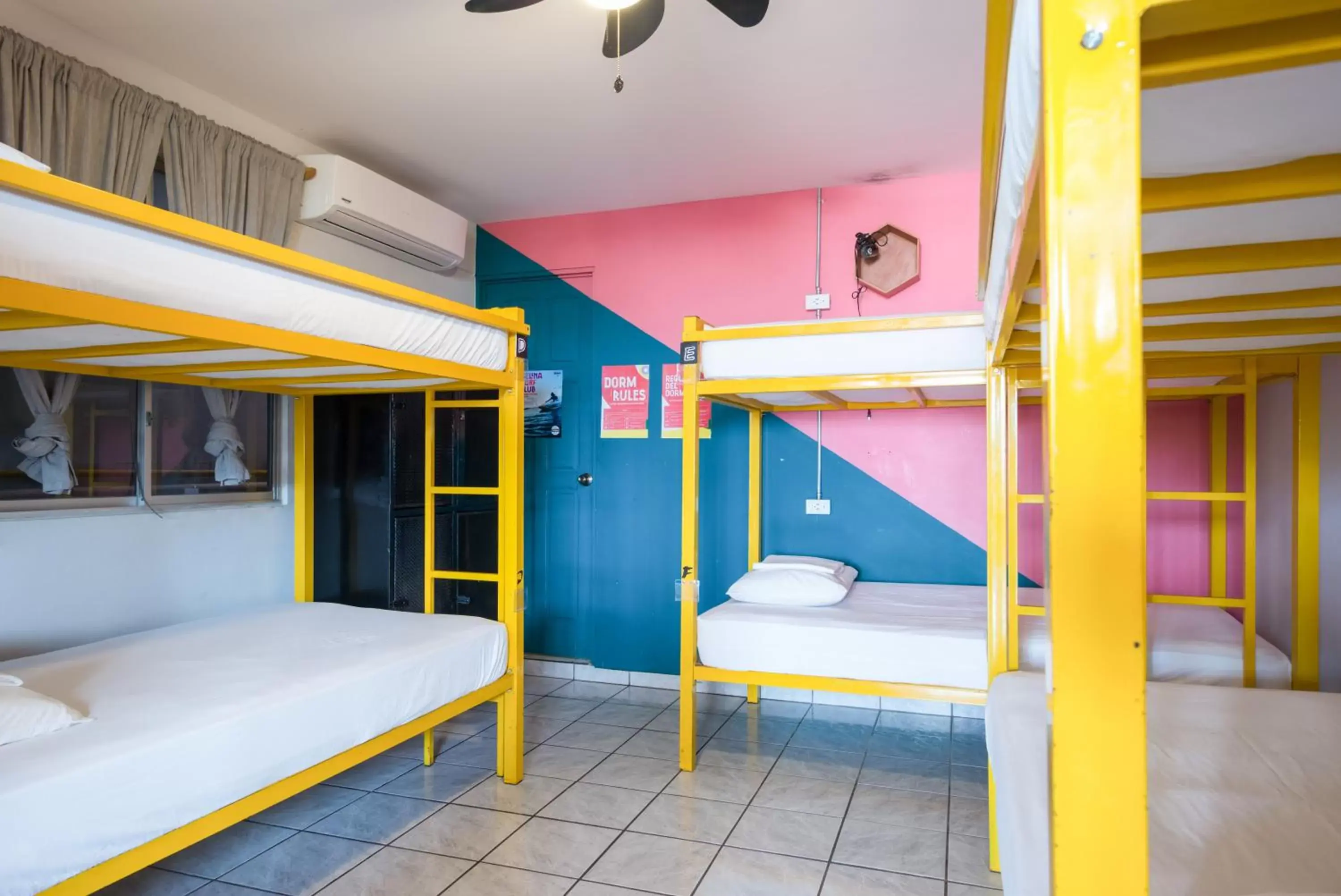Bed in 8-Bed Mixed Dormitory Room in Selina Jaco