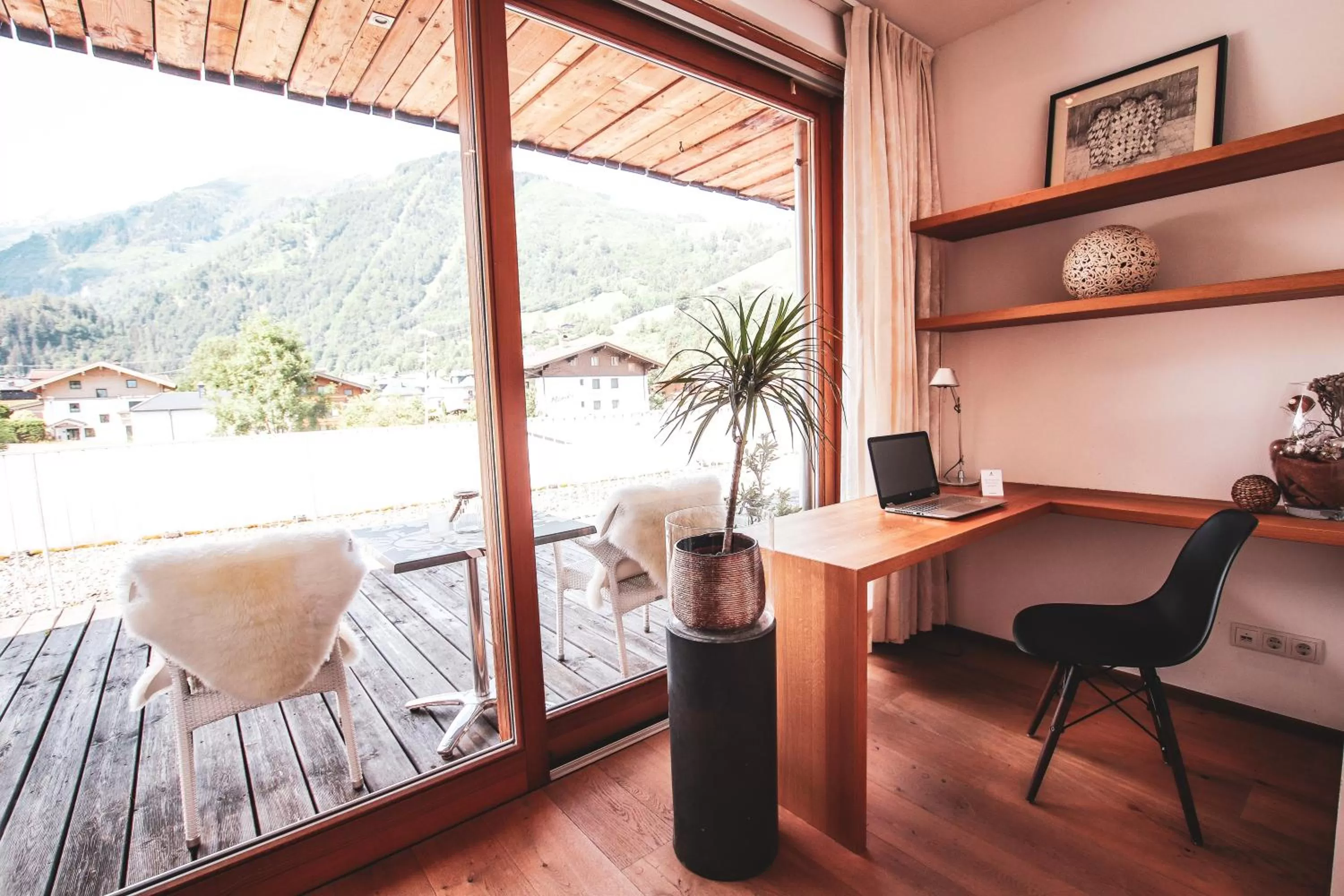 Mountain view in ACTIVE by Leitner's