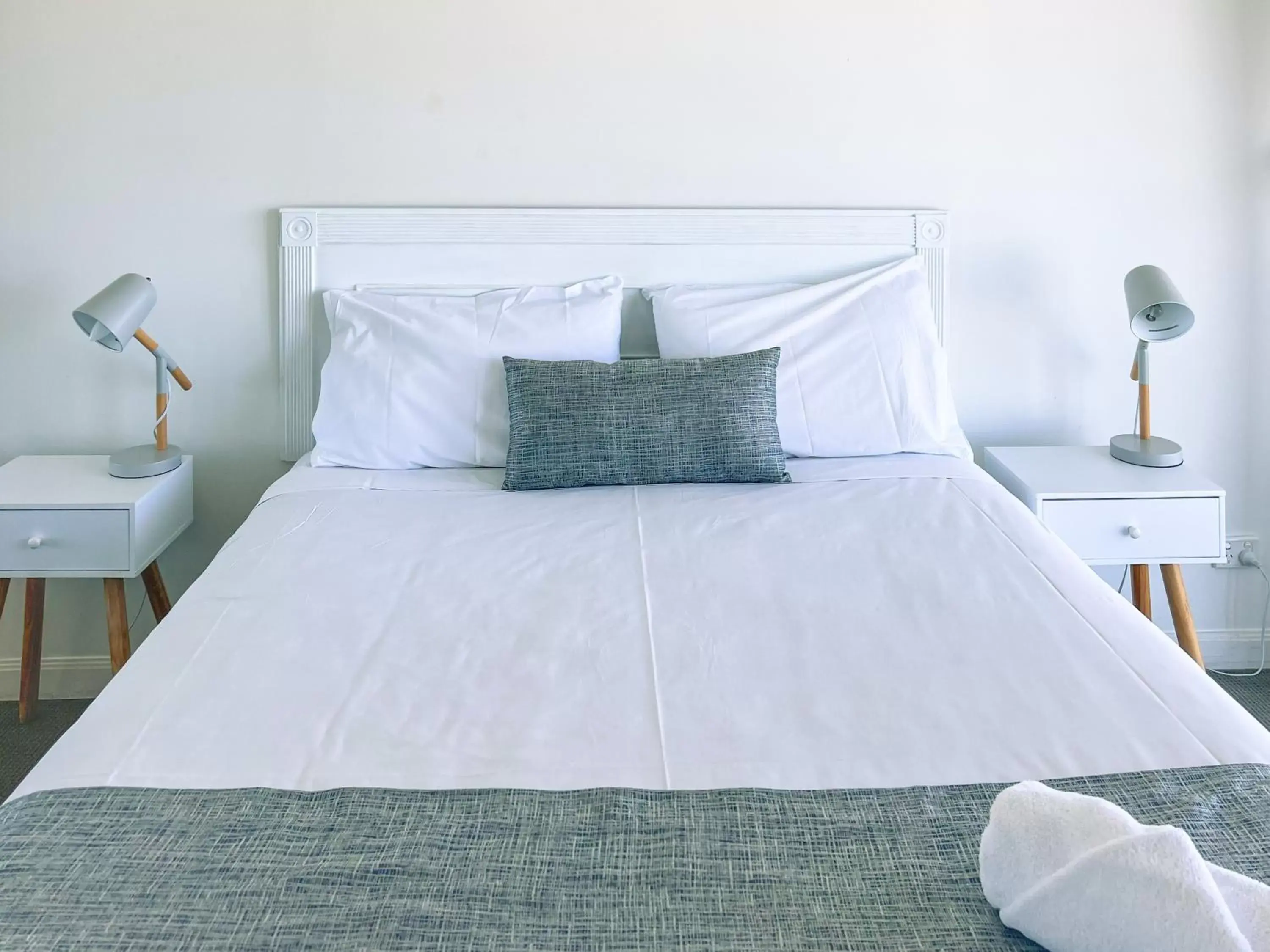 Bedroom, Bed in Regency on the Beach