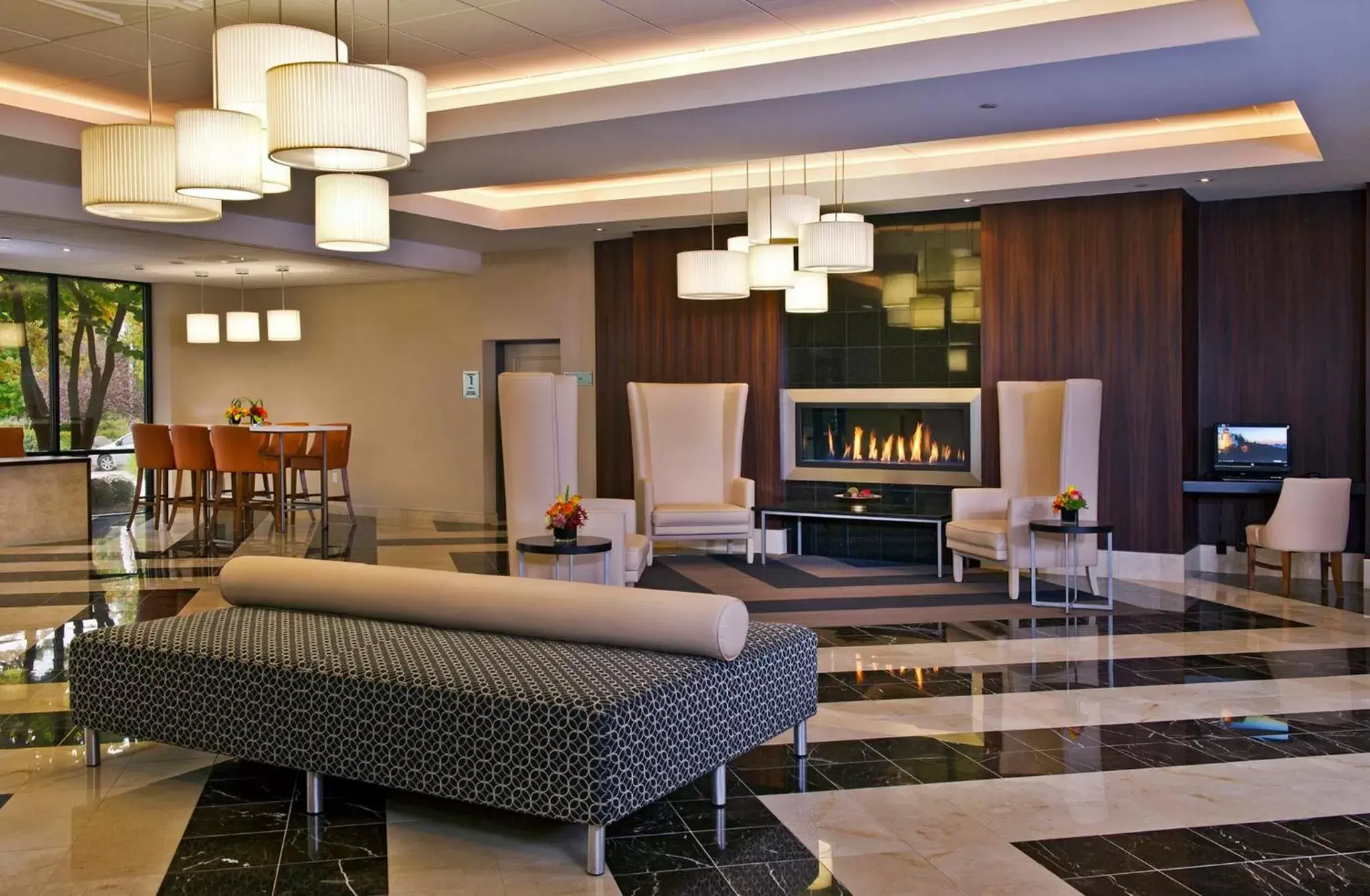 Property building, Seating Area in Crowne Plaza Suffern-Mahwah, an IHG Hotel