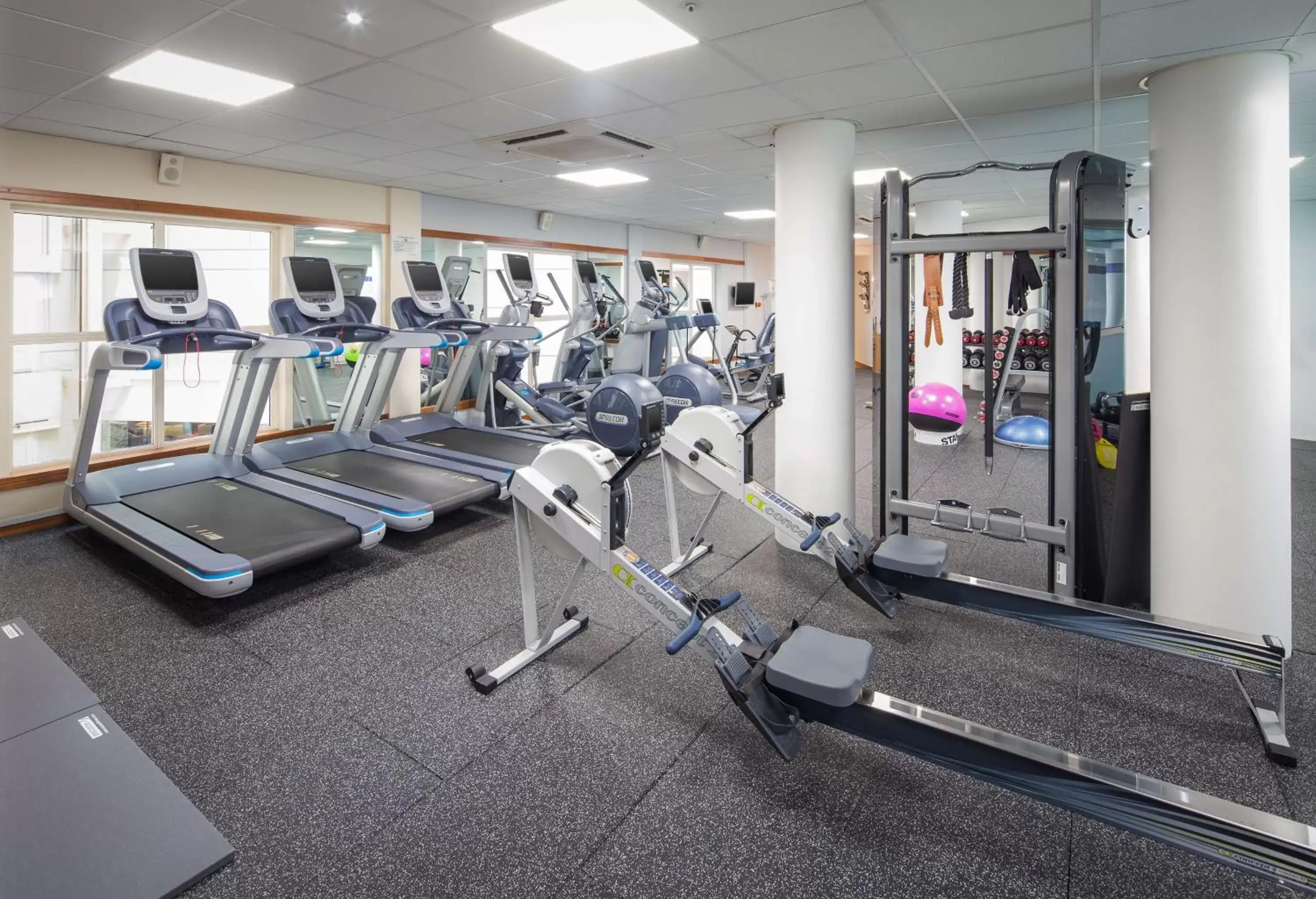 Fitness centre/facilities, Fitness Center/Facilities in Hilton Cardiff
