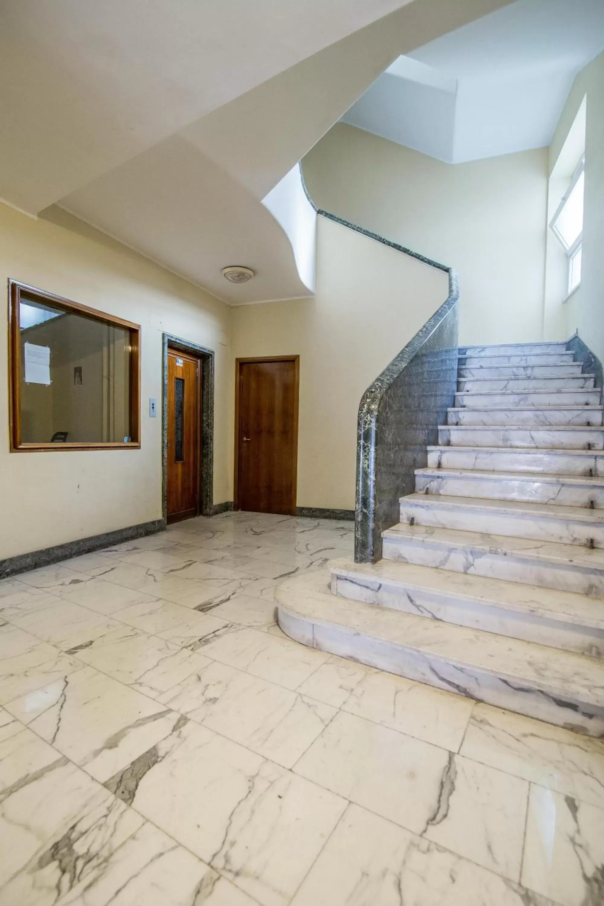Facade/entrance in Vatican Relais Rome Suite