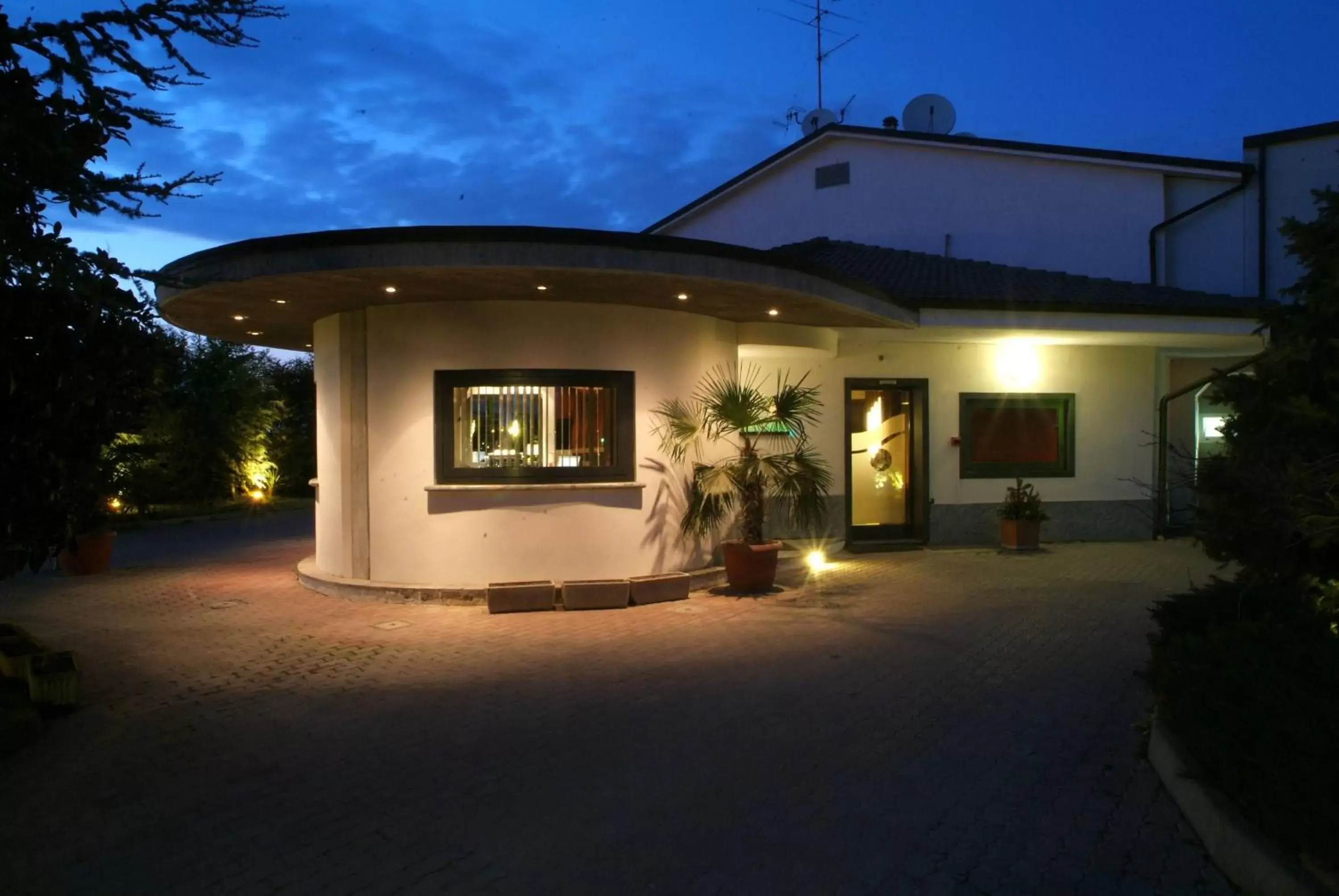 Lobby or reception, Property Building in Motel K
