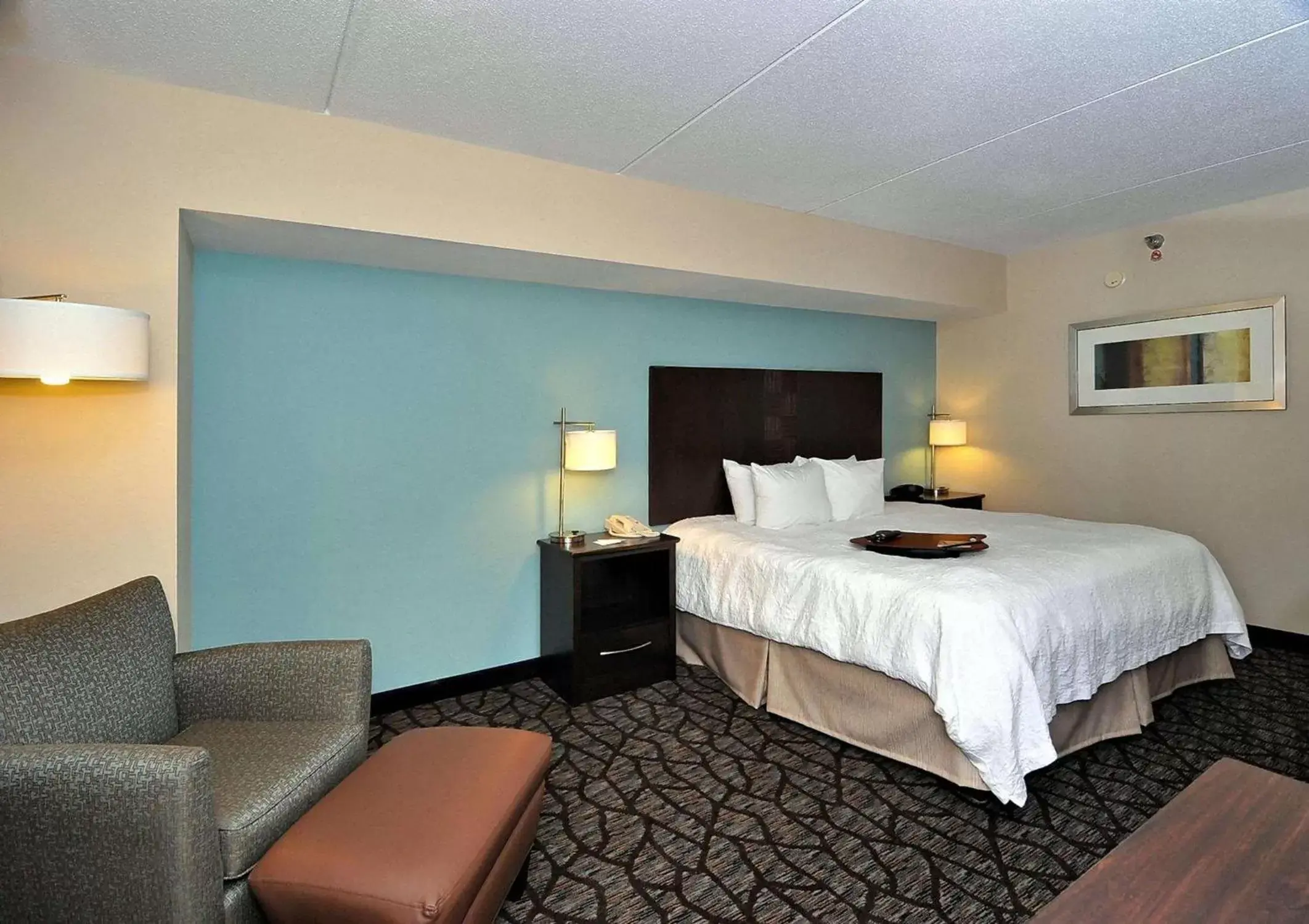 Bed in Hampton Inn Eden Bed in Hampton Inn Eden