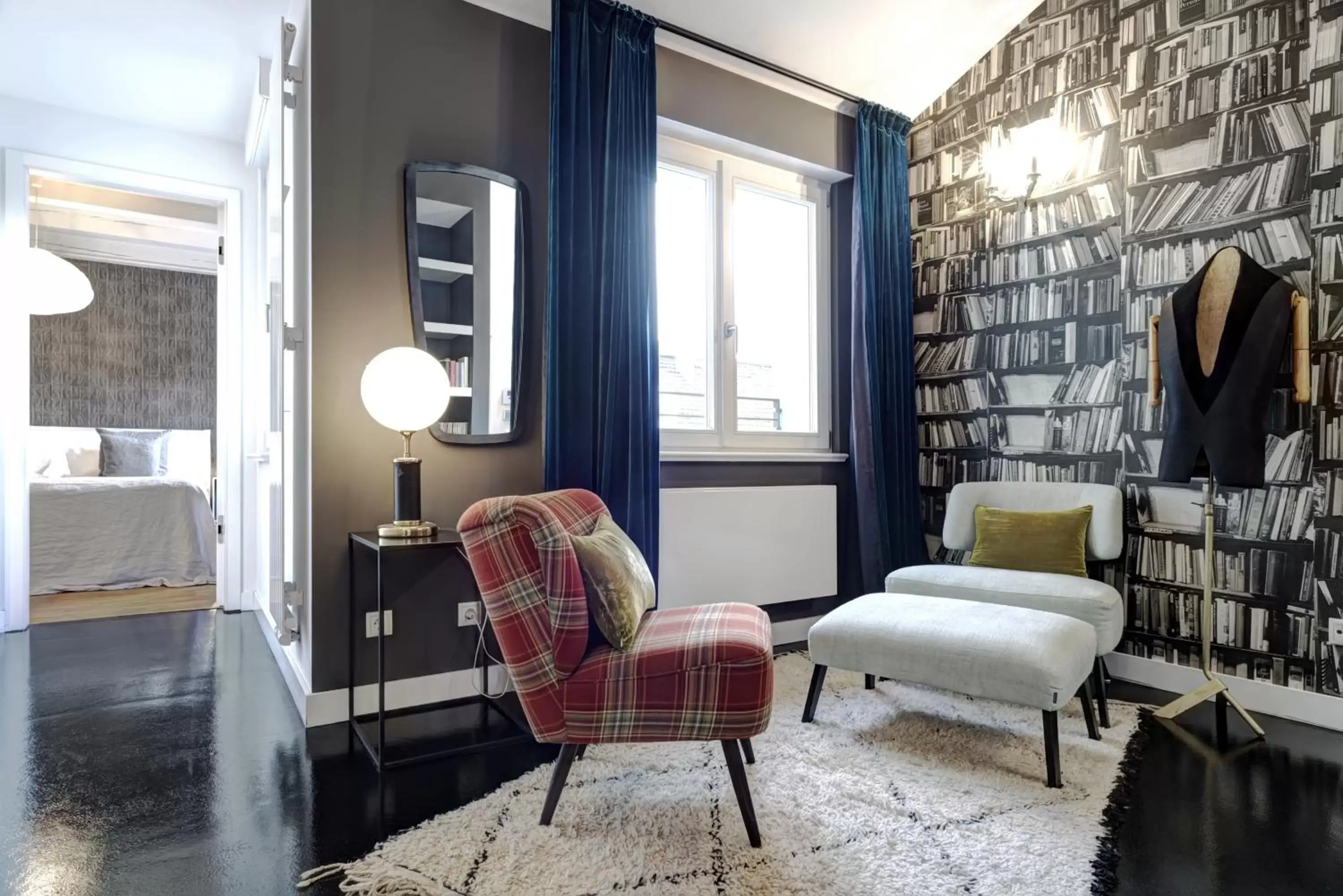 Library, Seating Area in Gorki Apartments