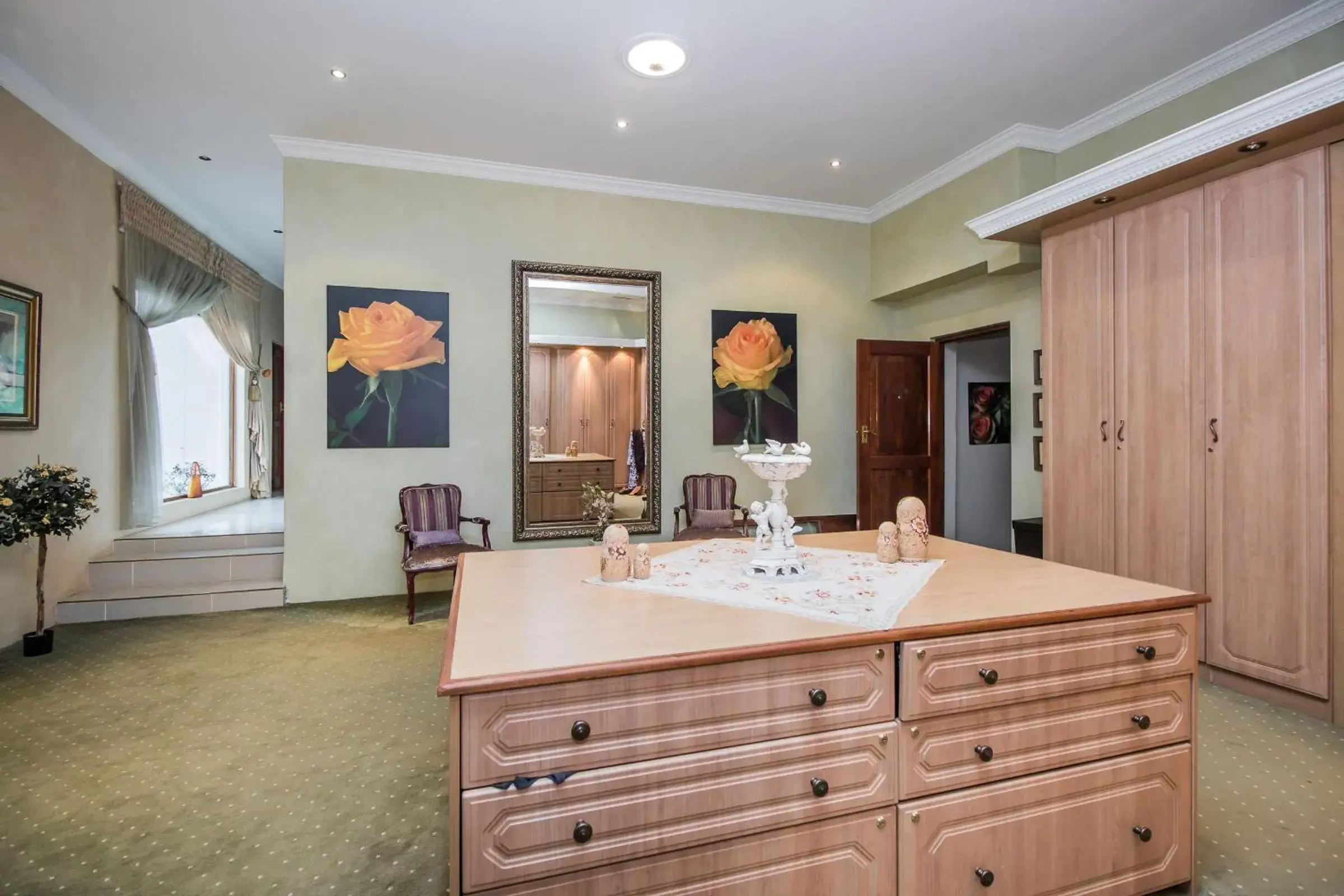 wardrobe, Bathroom in Villa Amor