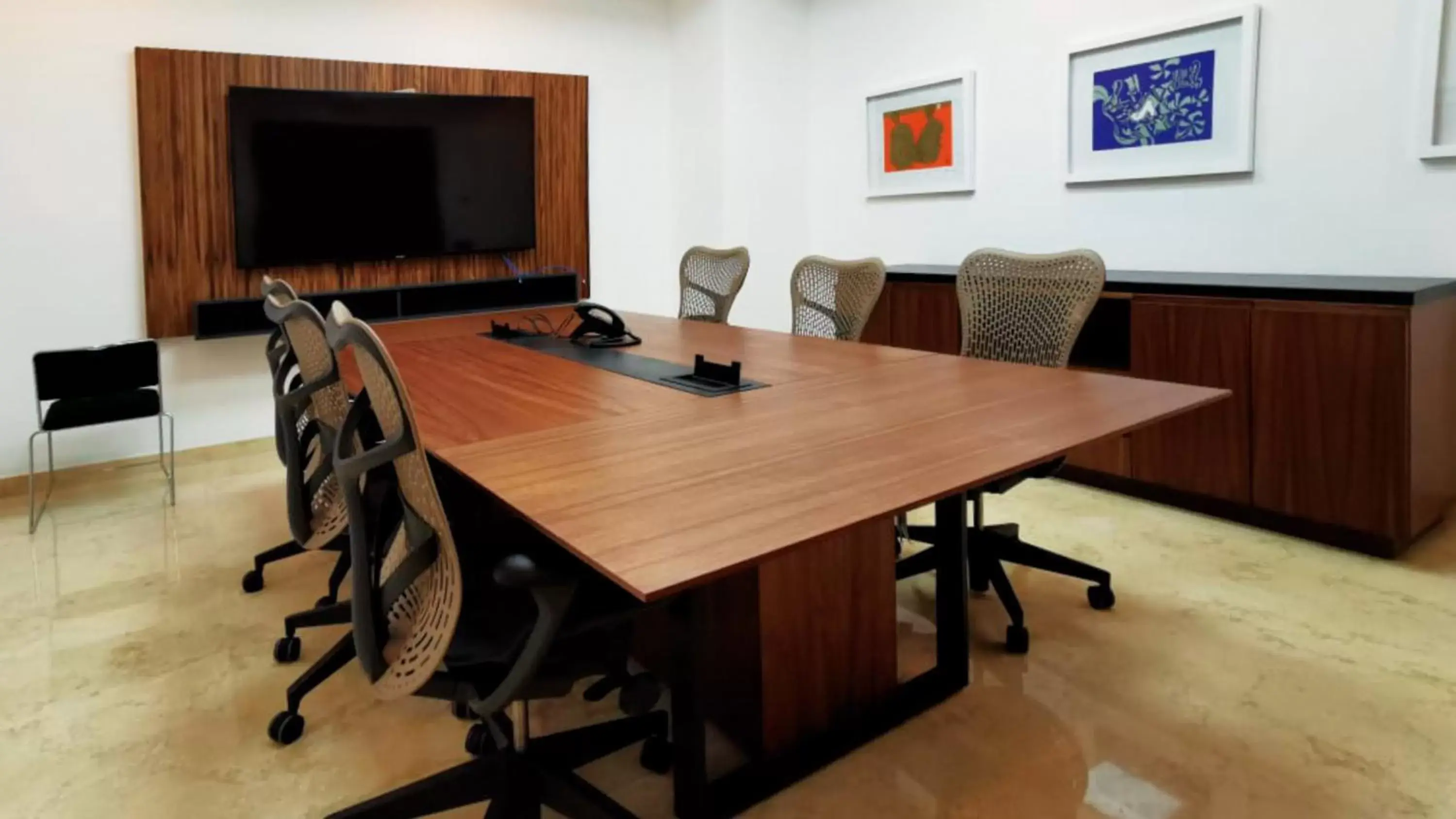 Meeting/conference room, TV/Entertainment Center in Holiday Inn & Suites - Puerto Vallarta Marina & Golf, an IHG Hotel