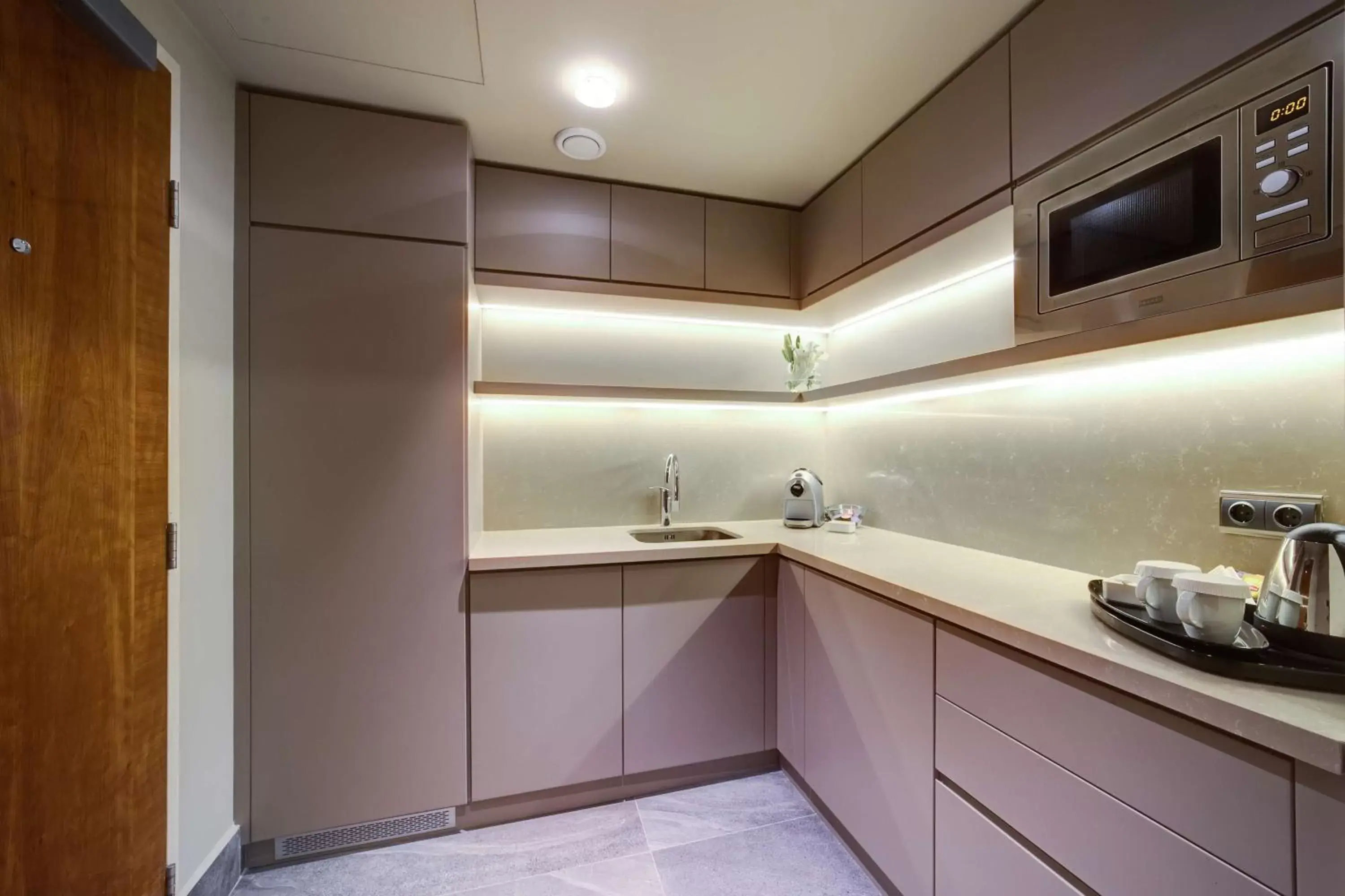 Kitchen or kitchenette, Kitchen/Kitchenette in Adana HiltonSA Hotel