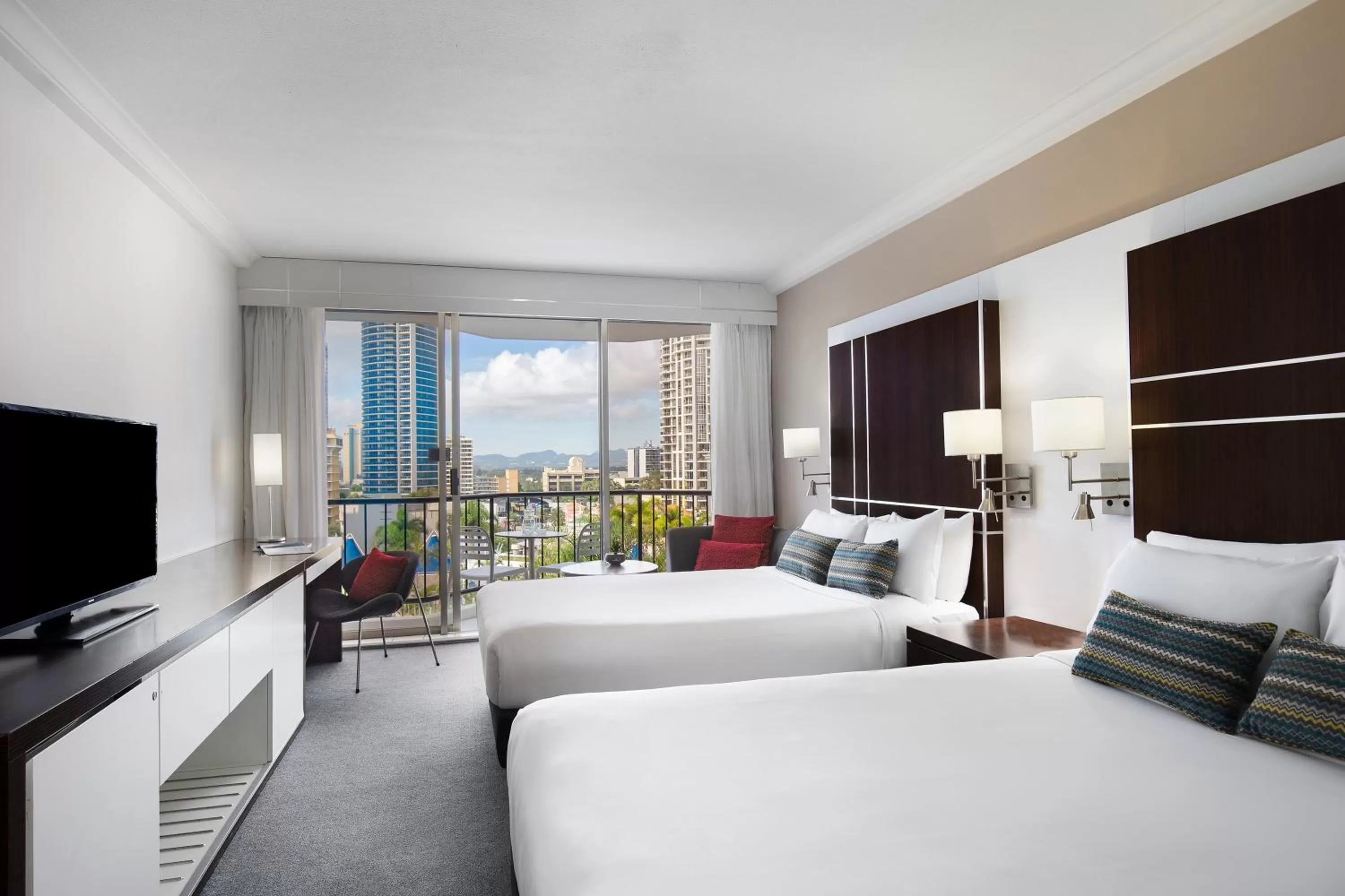 Twin Room with City View in Mantra on View Hotel