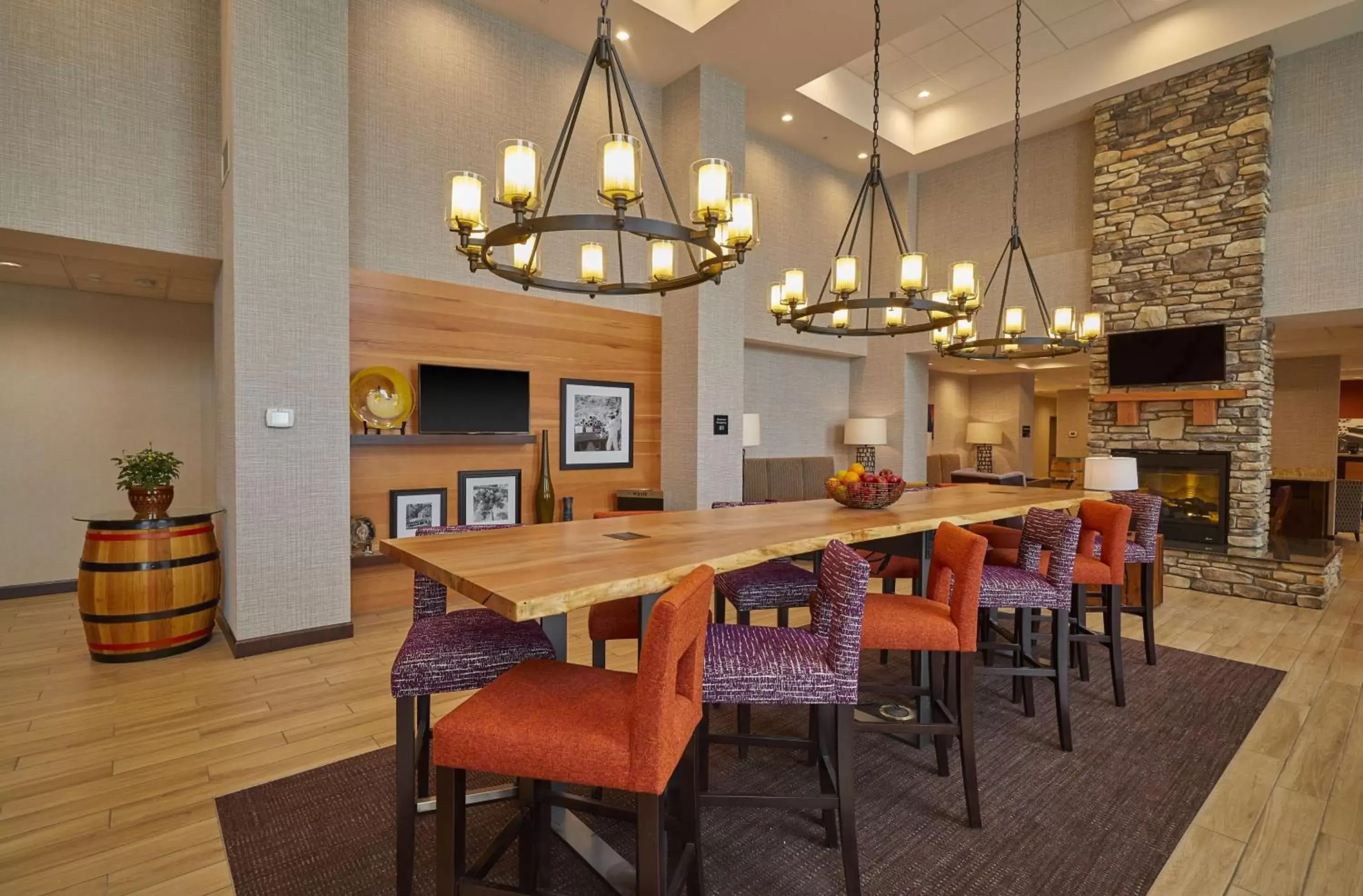 Lobby or reception, Restaurant/Places to Eat in Hampton Inn & Suites Roseburg