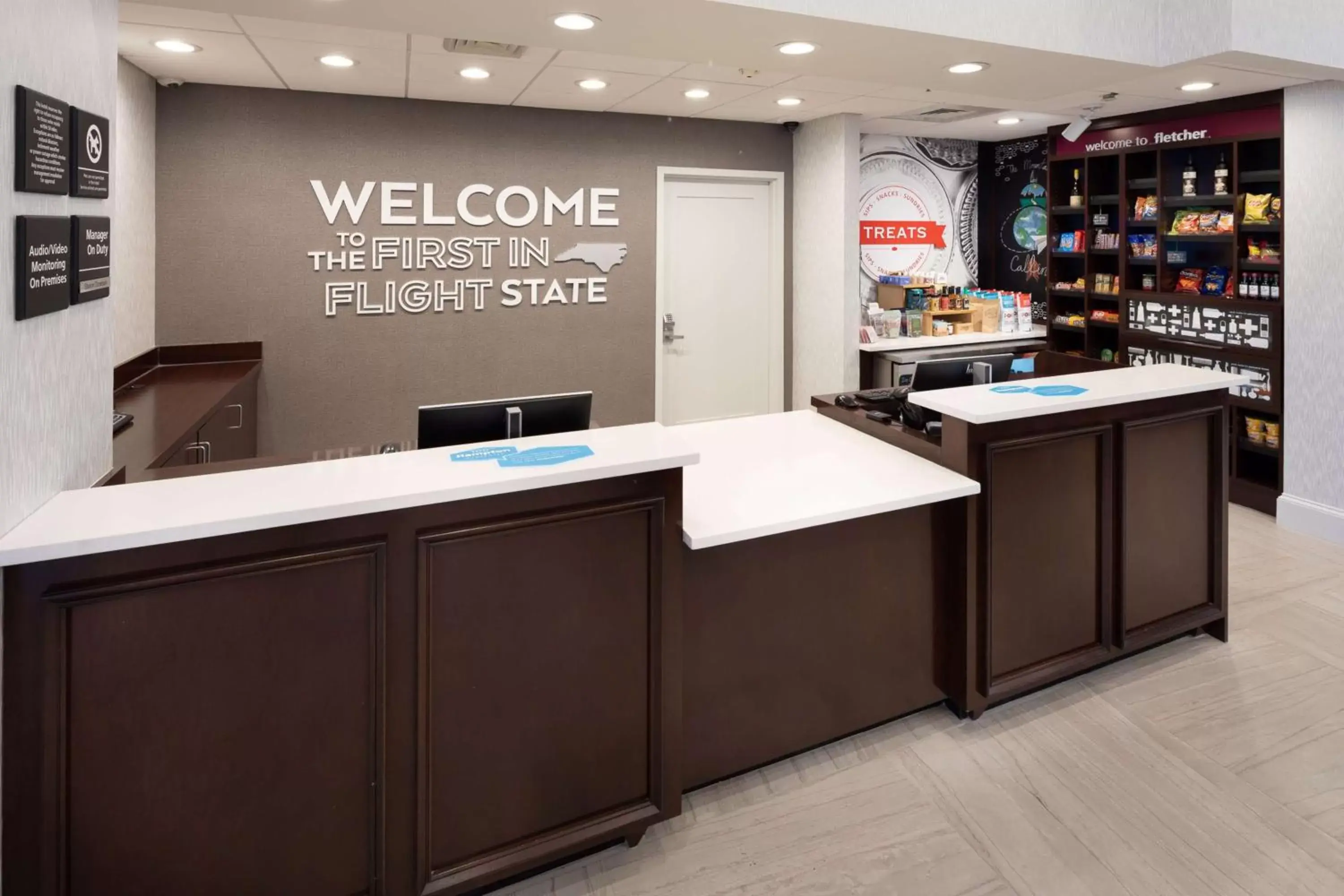 Lobby or reception, Lobby/Reception in Hampton Inn and Suites Asheville Airport