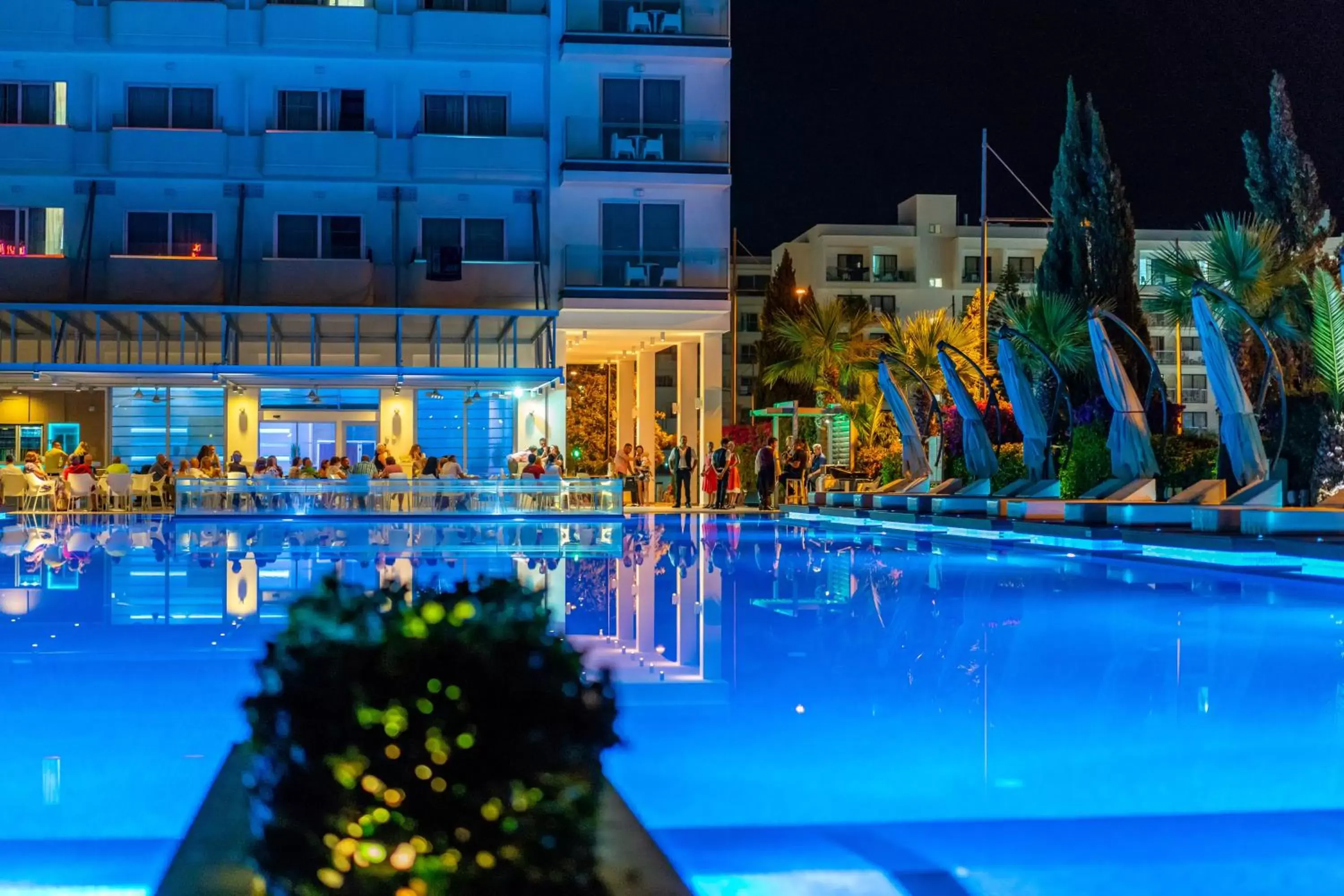 Swimming Pool in Nestor Hotel