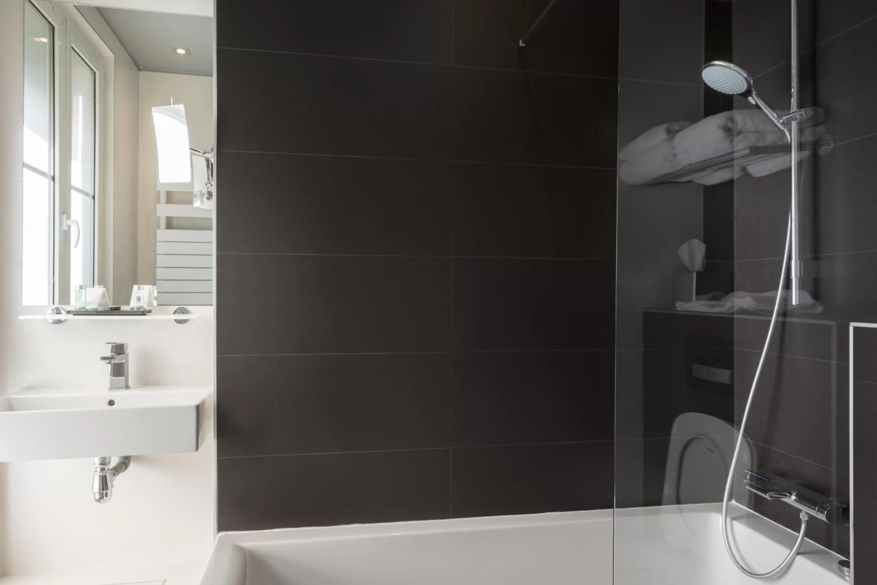 Bathroom in Le Bon Hôtel