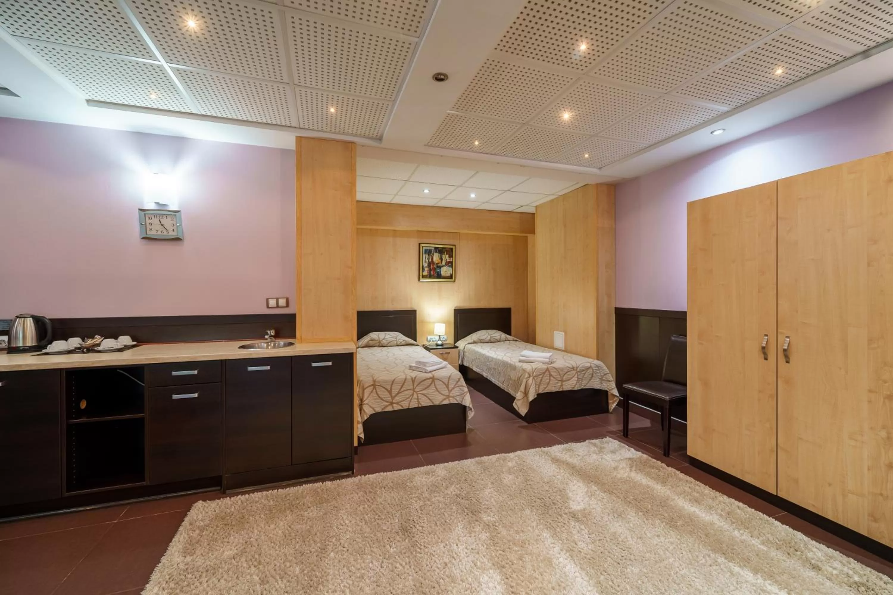 Bed in Hotel Ego - Free Parking - Top Central Location