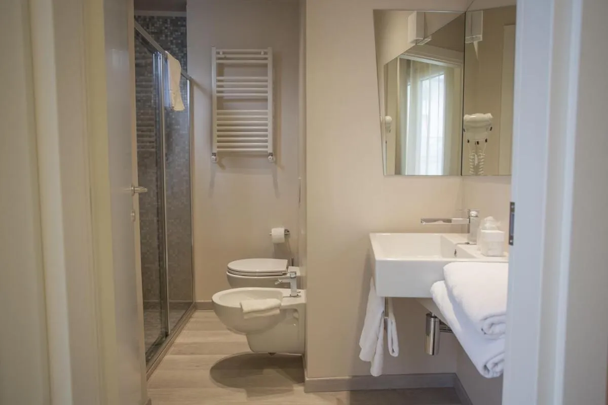 Hotel Principe SNC di Paloschi Valentina e Giulia