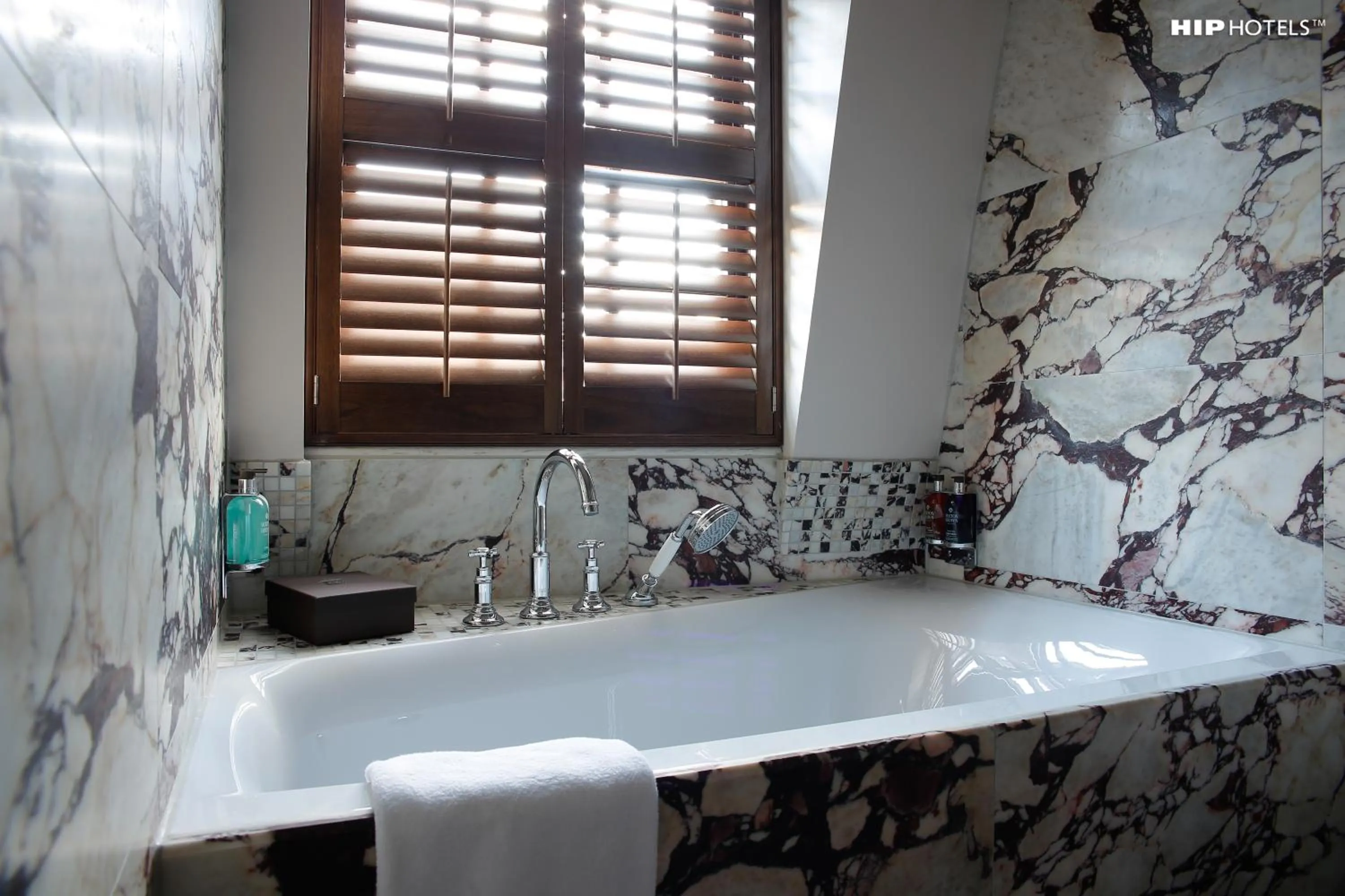 Bathroom in Mimi's Hotel Soho