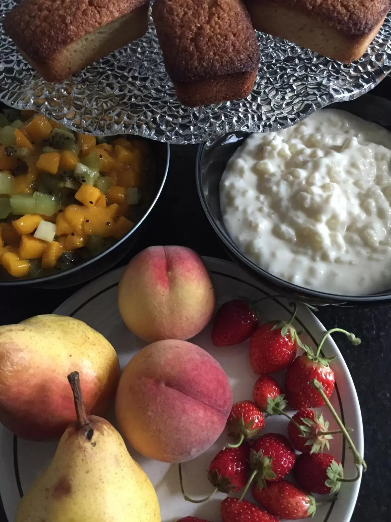 Continental breakfast, Food in L'Ecole des Garçons