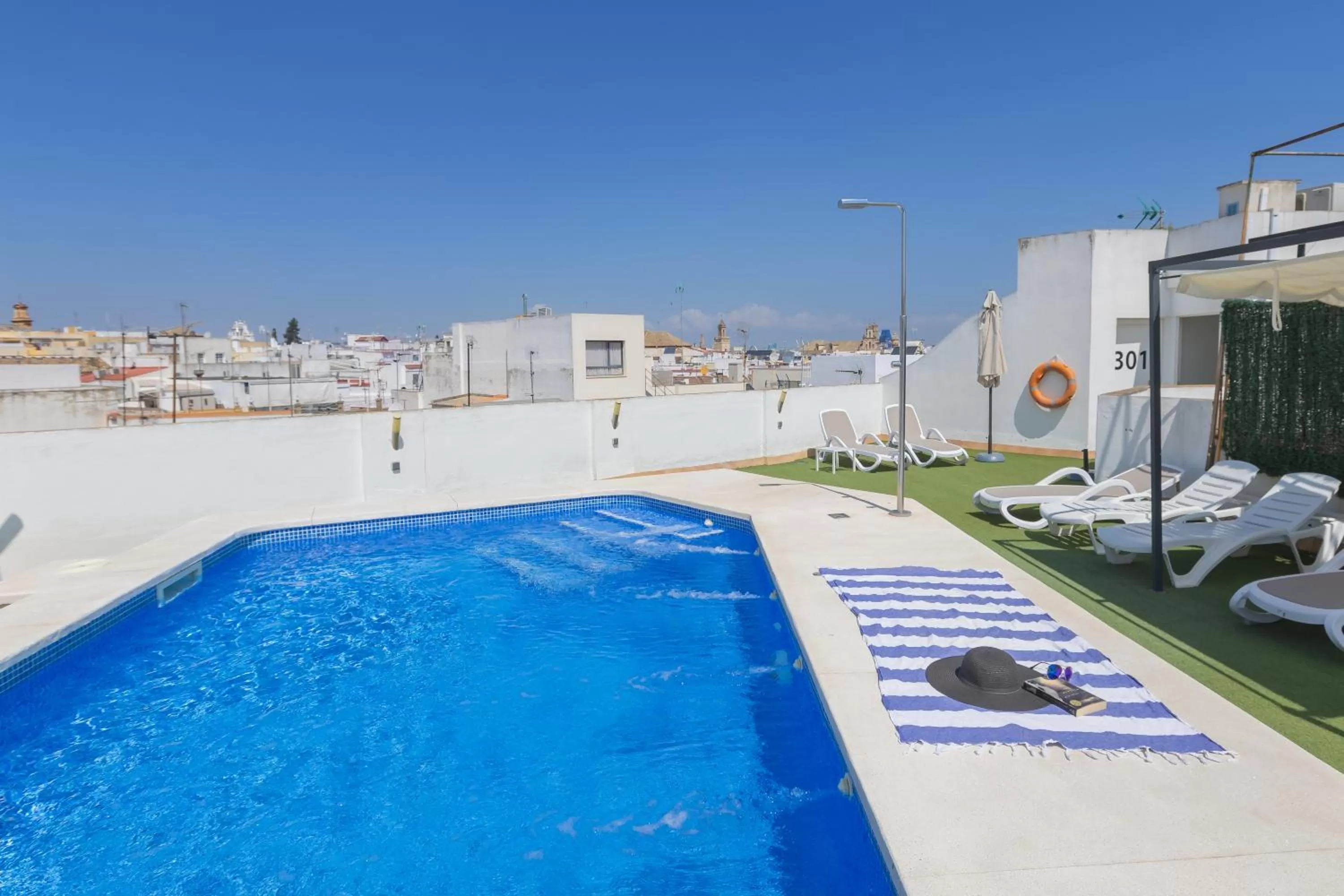 Swimming pool in Itaca Artemisa by Soho Boutique