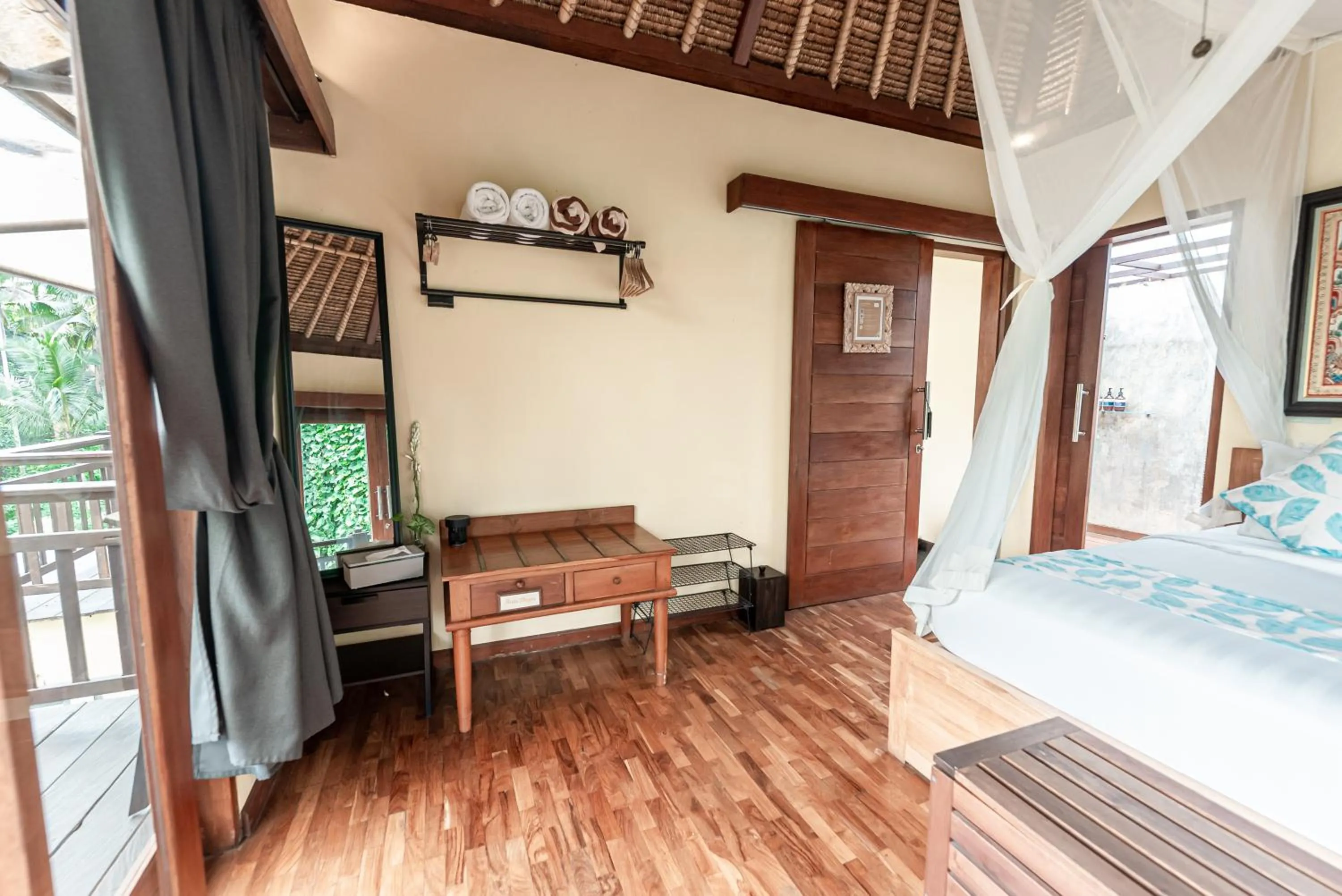 Bed in The Pari Sudha