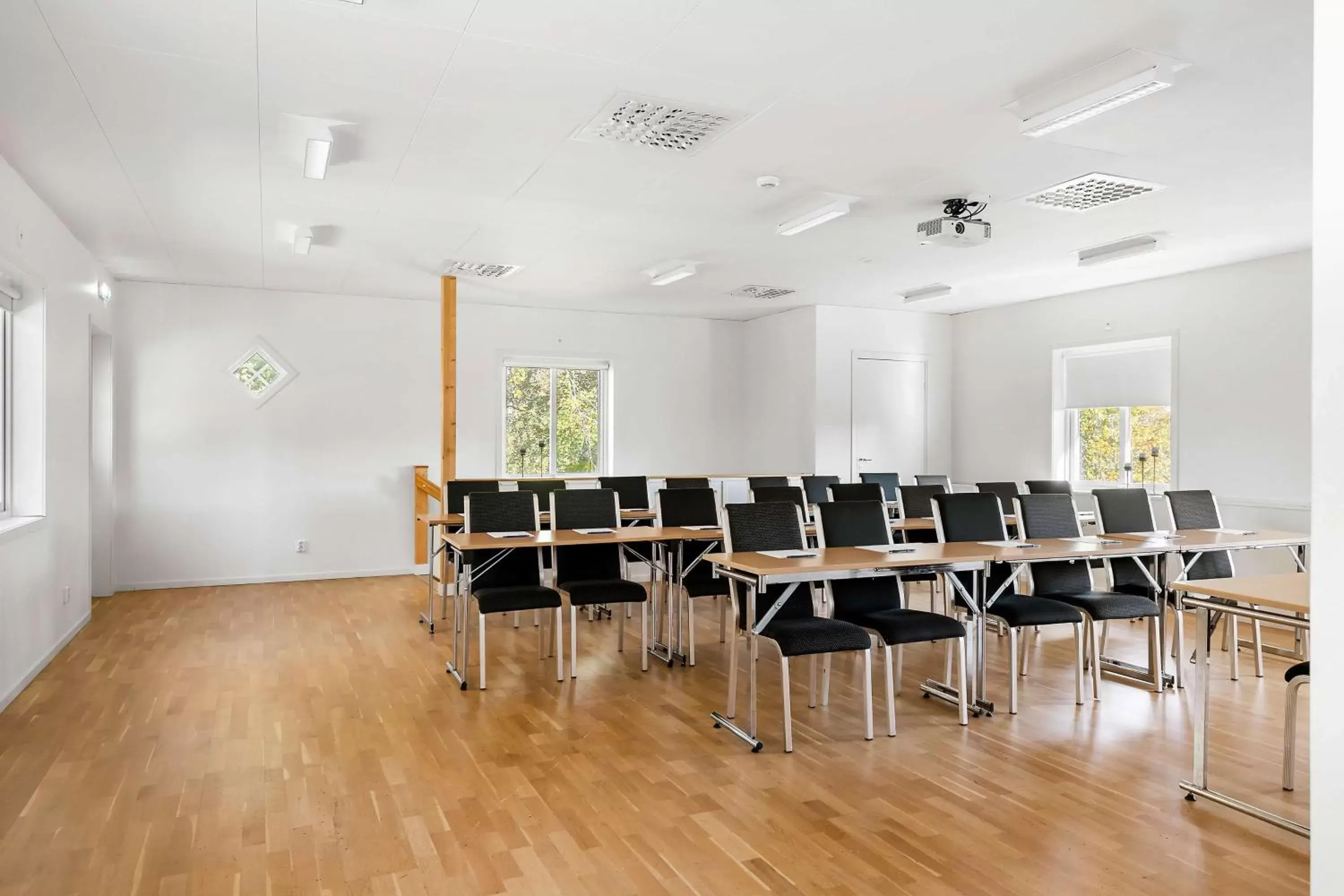 Meeting/conference room in Sure Hotel by Best Western Ojaby Herrgard