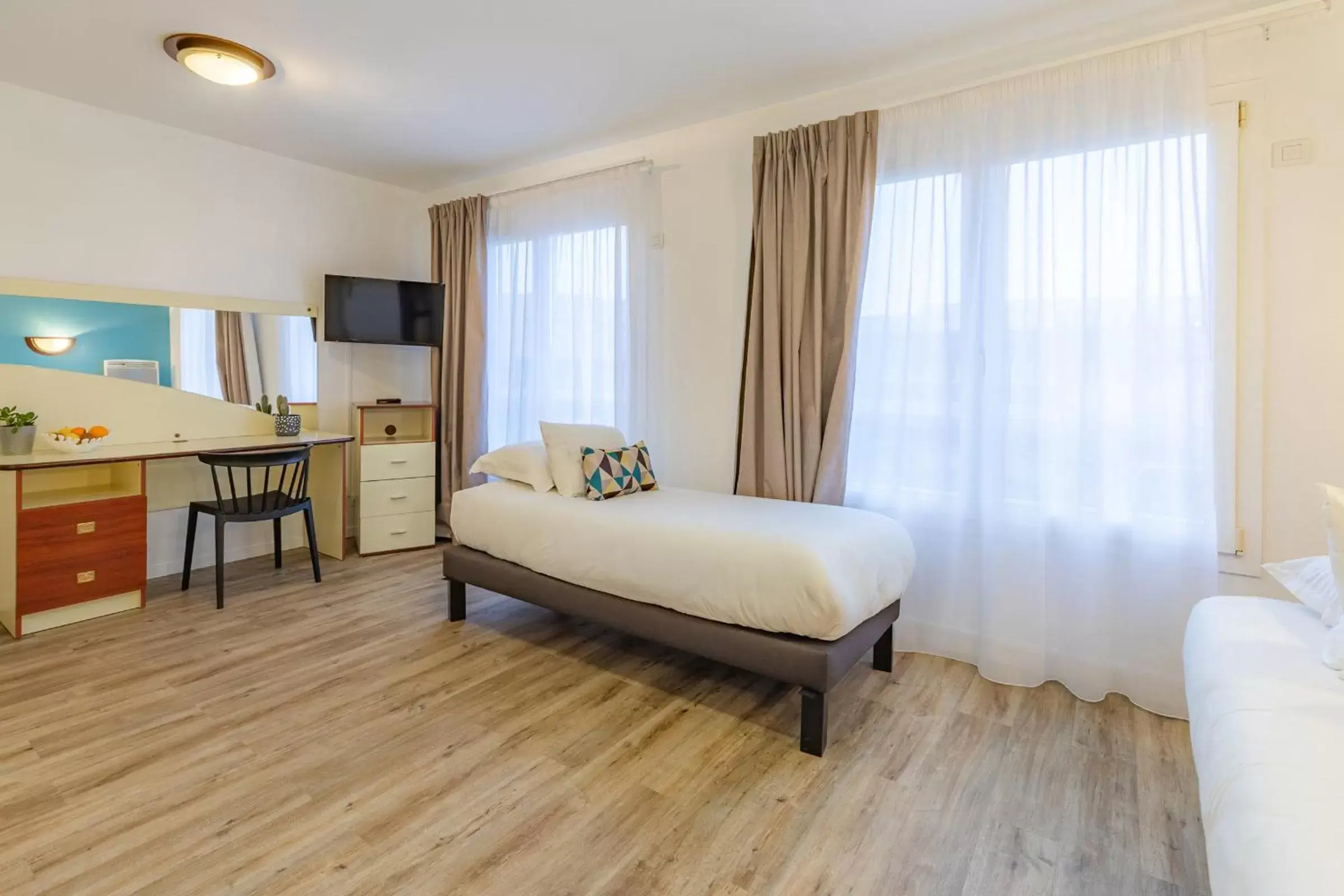 Bed in Appart'City Classic Caen Bed in Appart'City Classic Caen