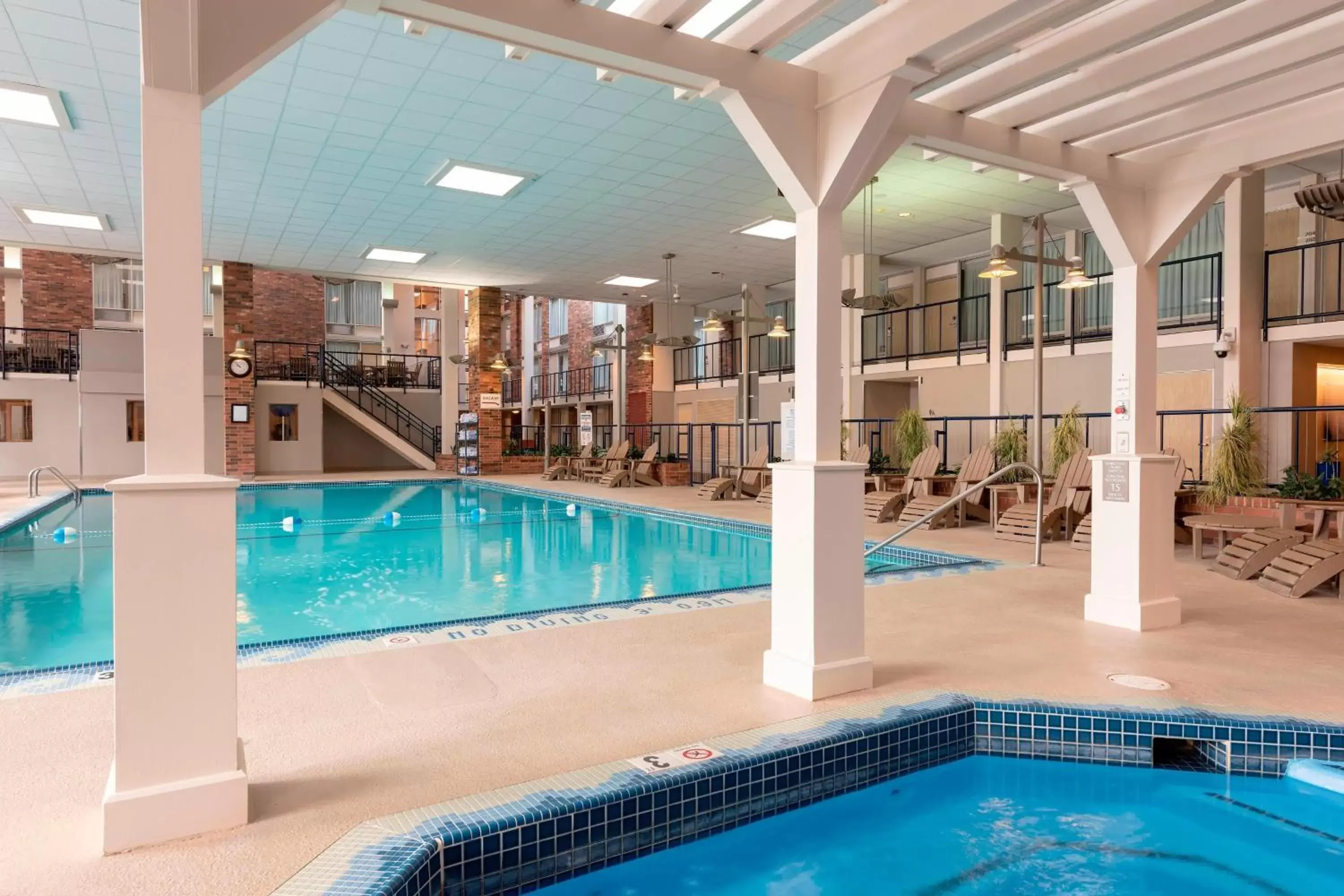 Fitness centre/facilities, Swimming Pool in Delta Hotels by Marriott Kalamazoo Conference Center