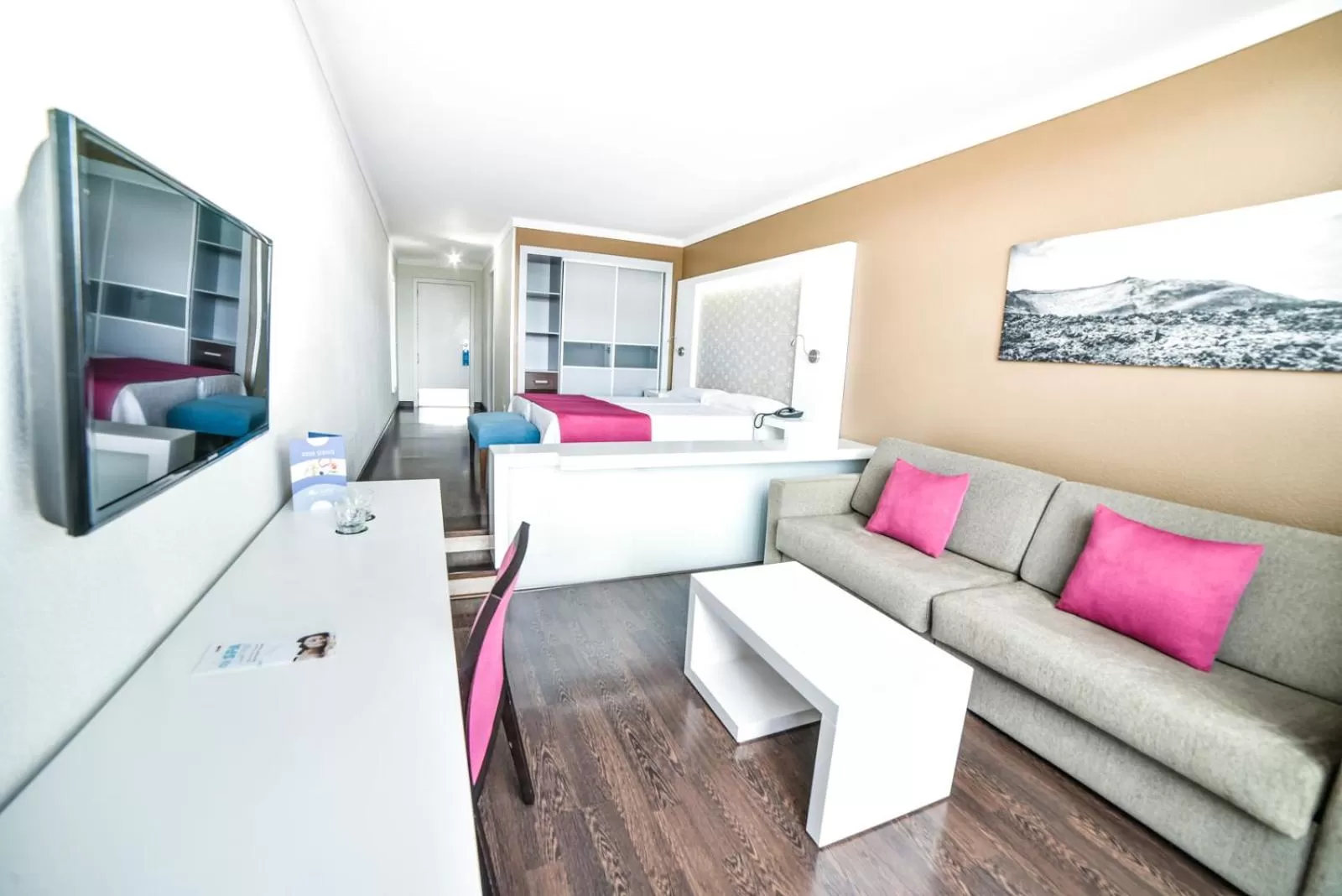 Photo of the whole room in Hotel Beatriz Playa & Spa