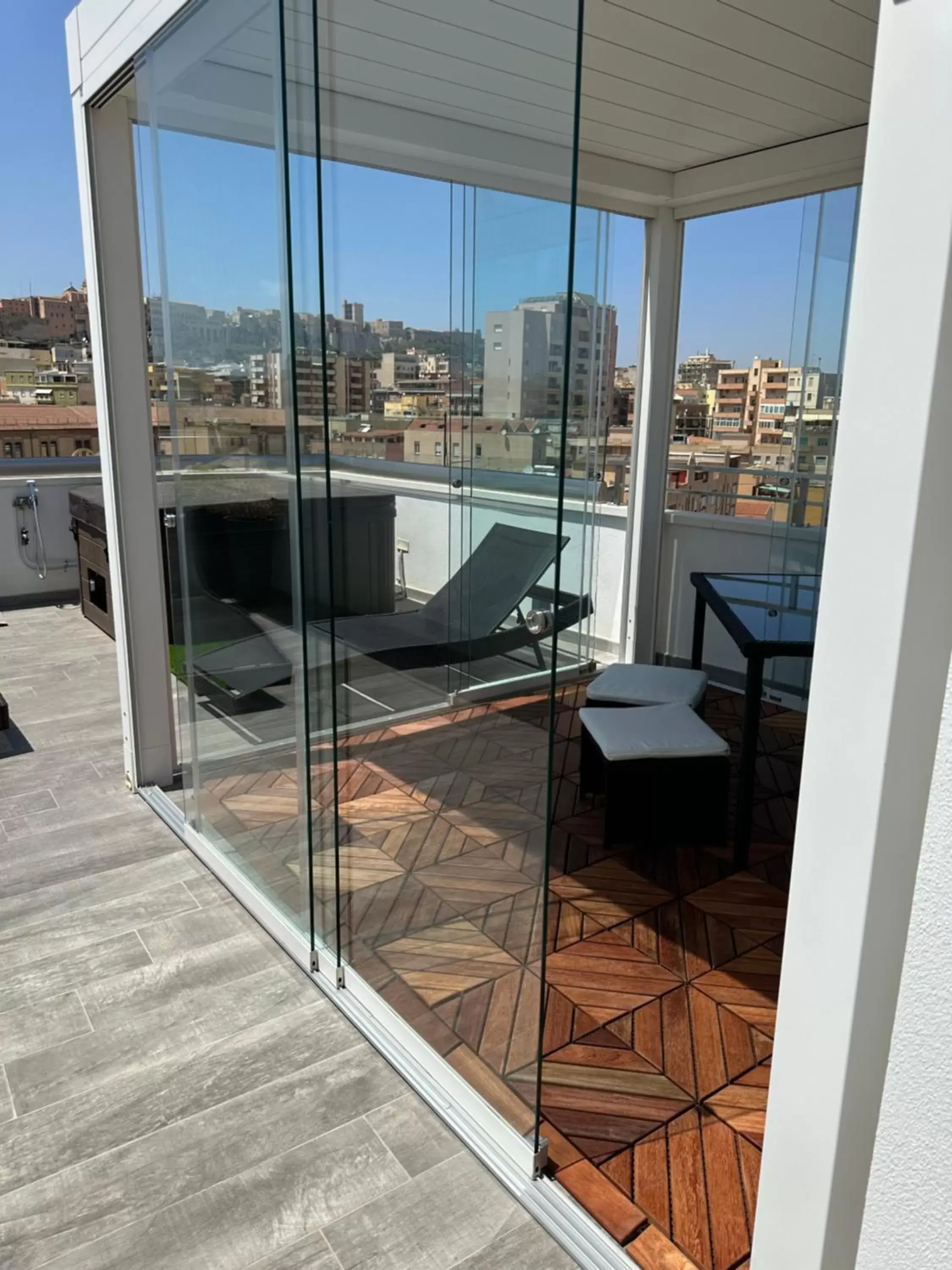 Patio, Balcony/Terrace in 18 Dante Luxury Suites
