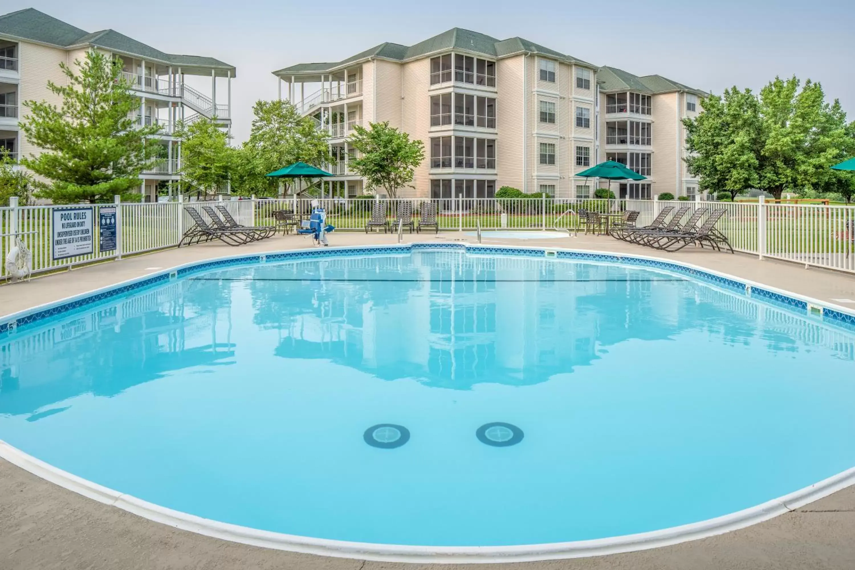 Swimming Pool in The Suites at Fall Creek