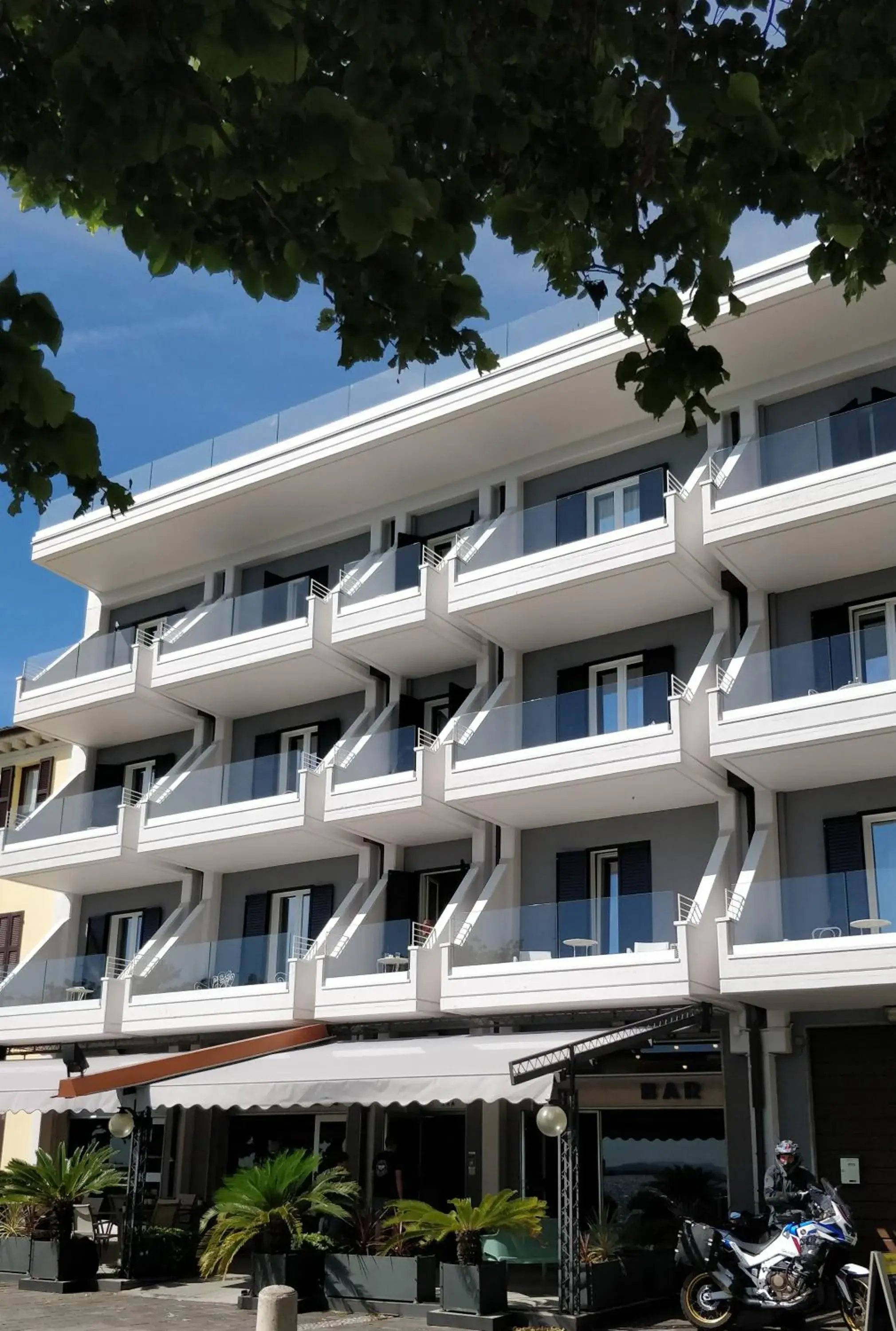 Property Building in Hotel Riviera