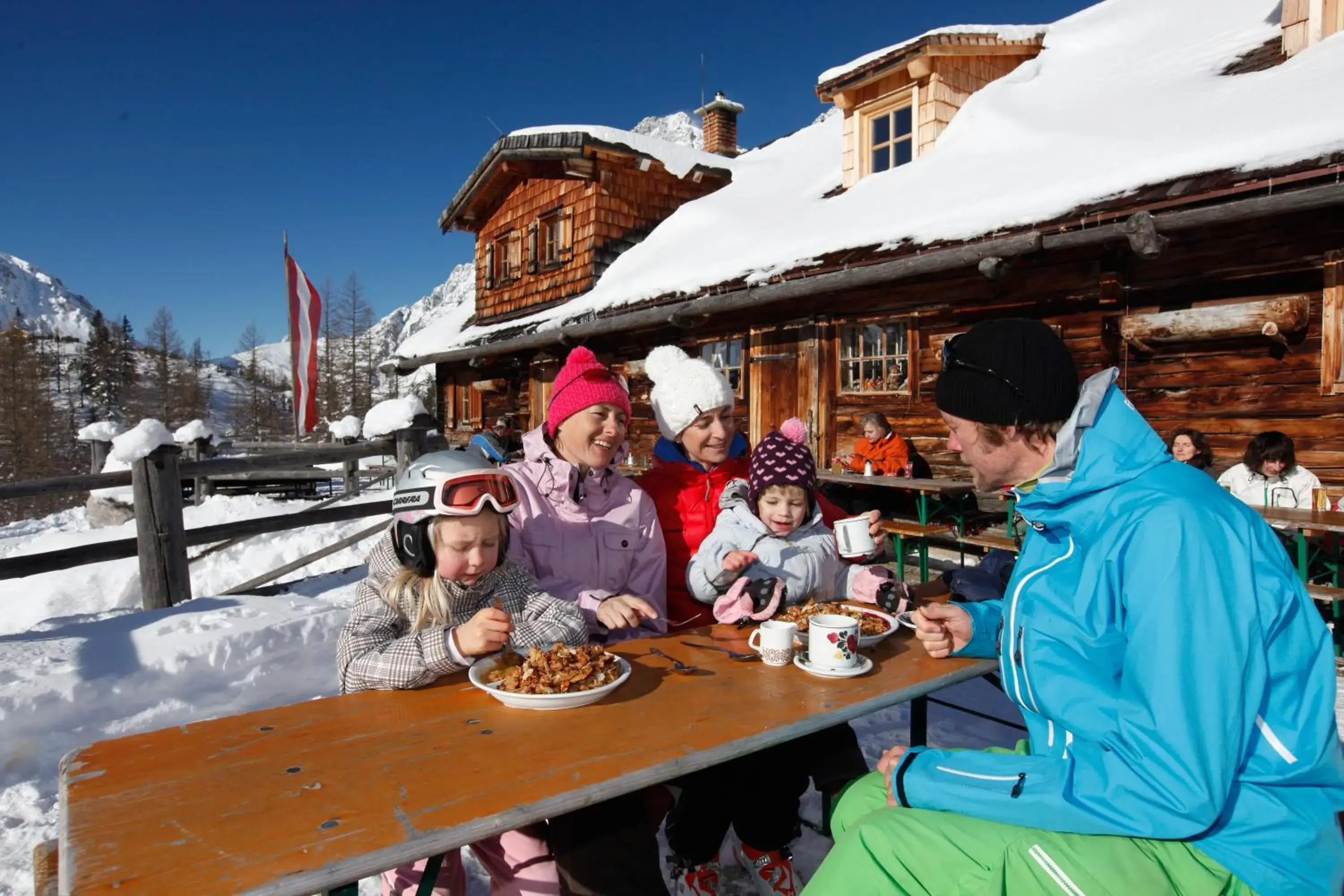 Skiing in Hotel Pichlmayrgut