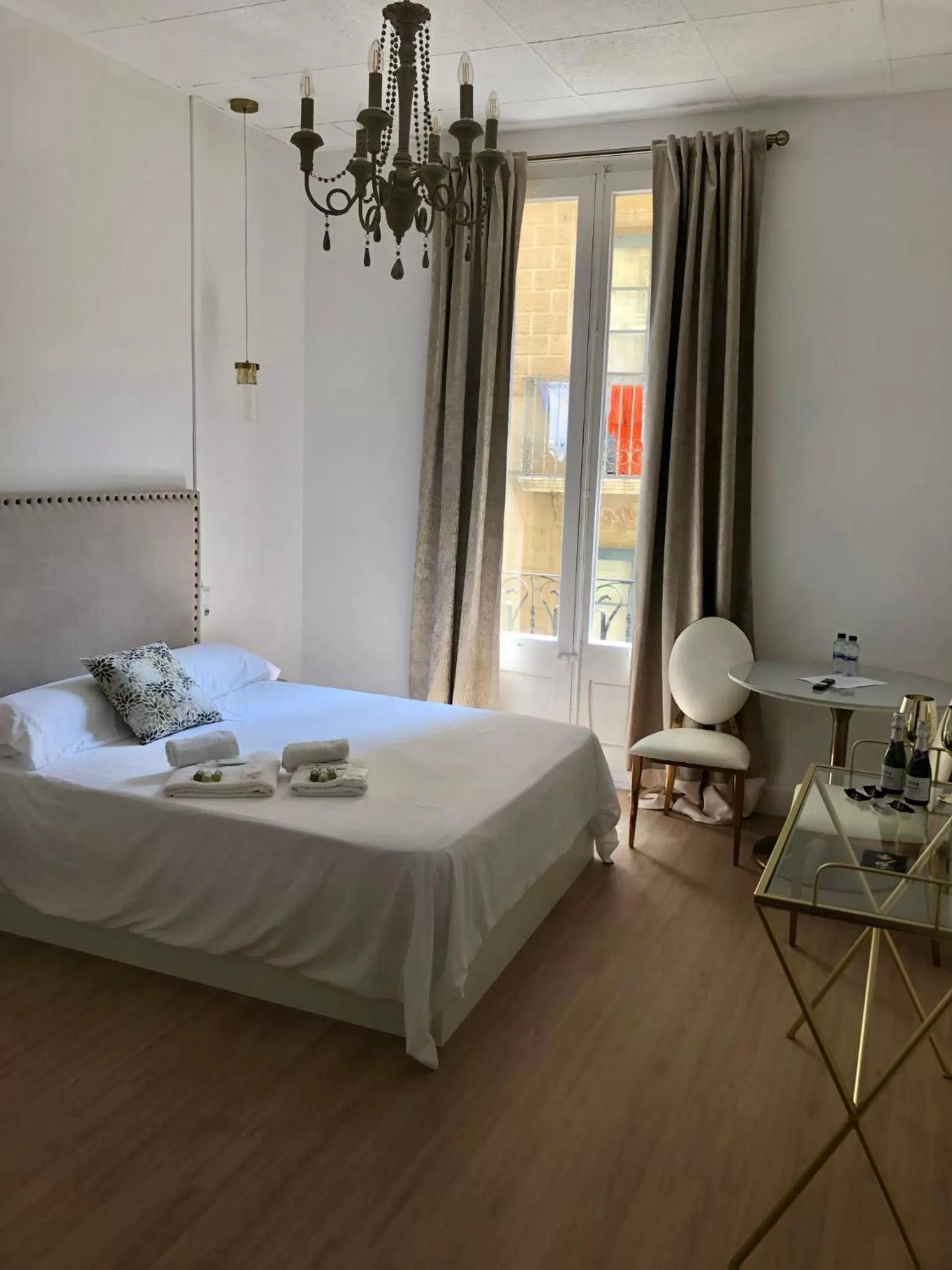 Bed in Siboni Luxury Rooms - Adults Only