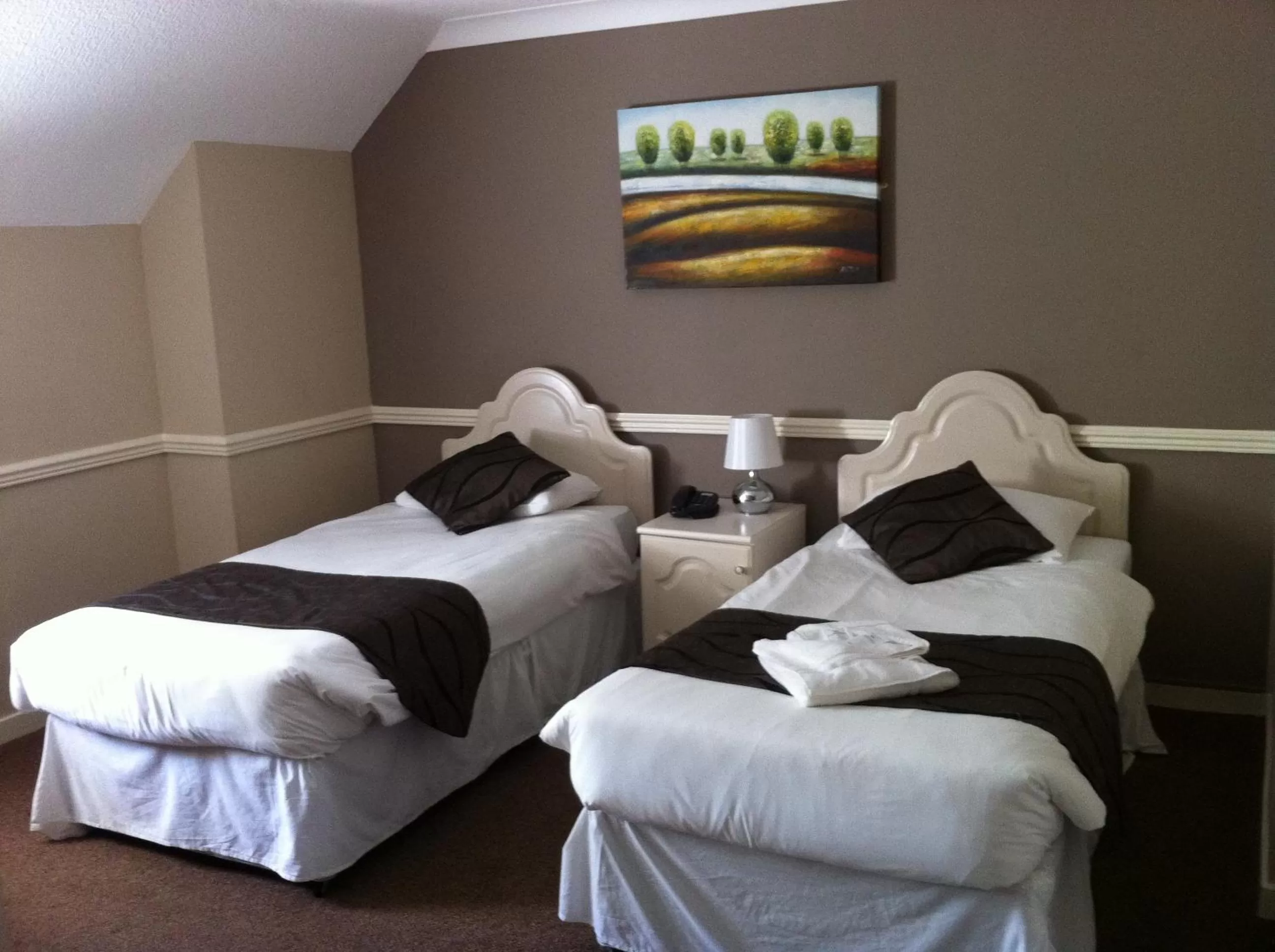 Bedroom, Bed in The Angel View Hotel