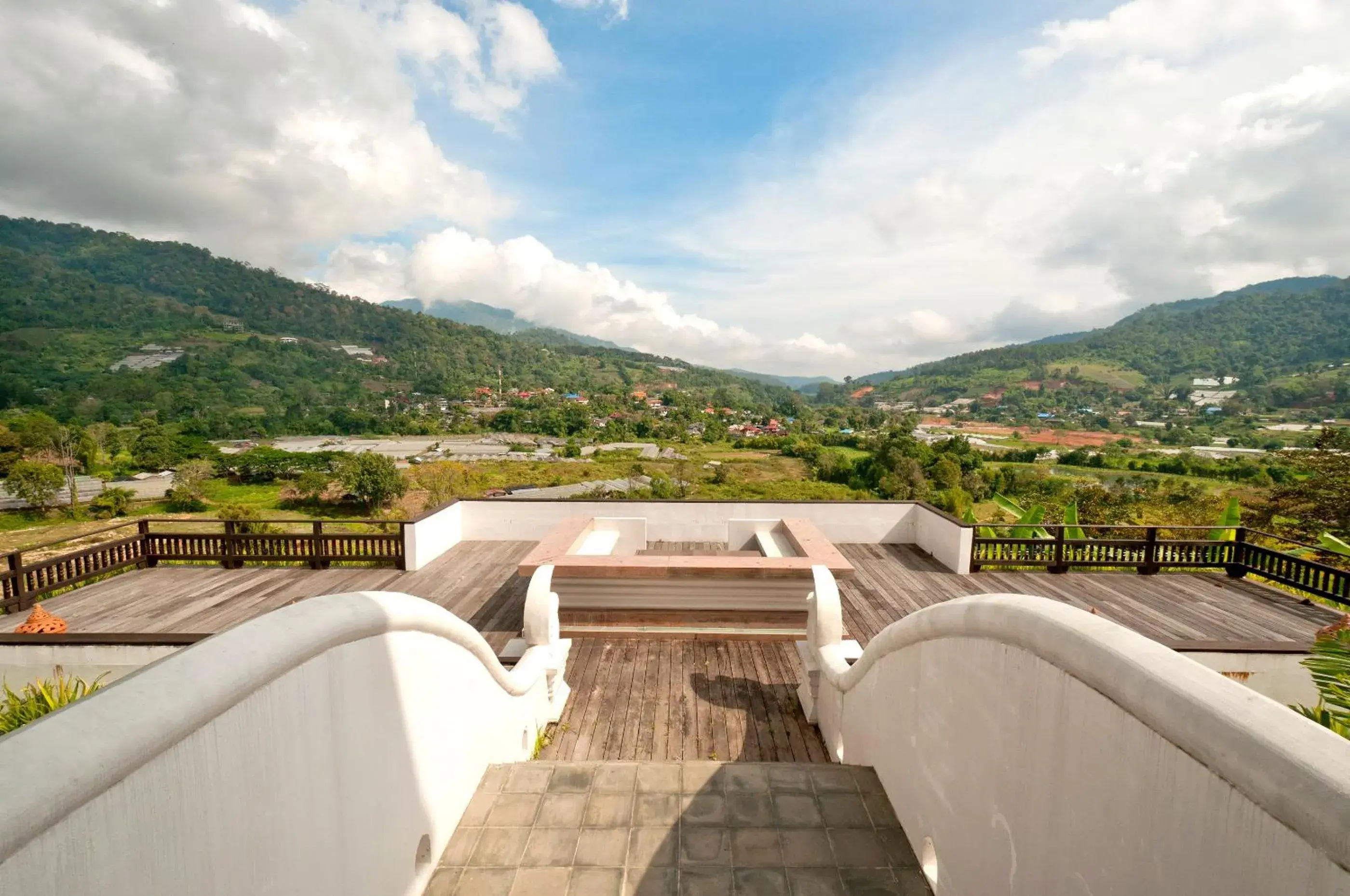 Facade/entrance, Mountain View in Panviman Chiang Mai Spa Resort