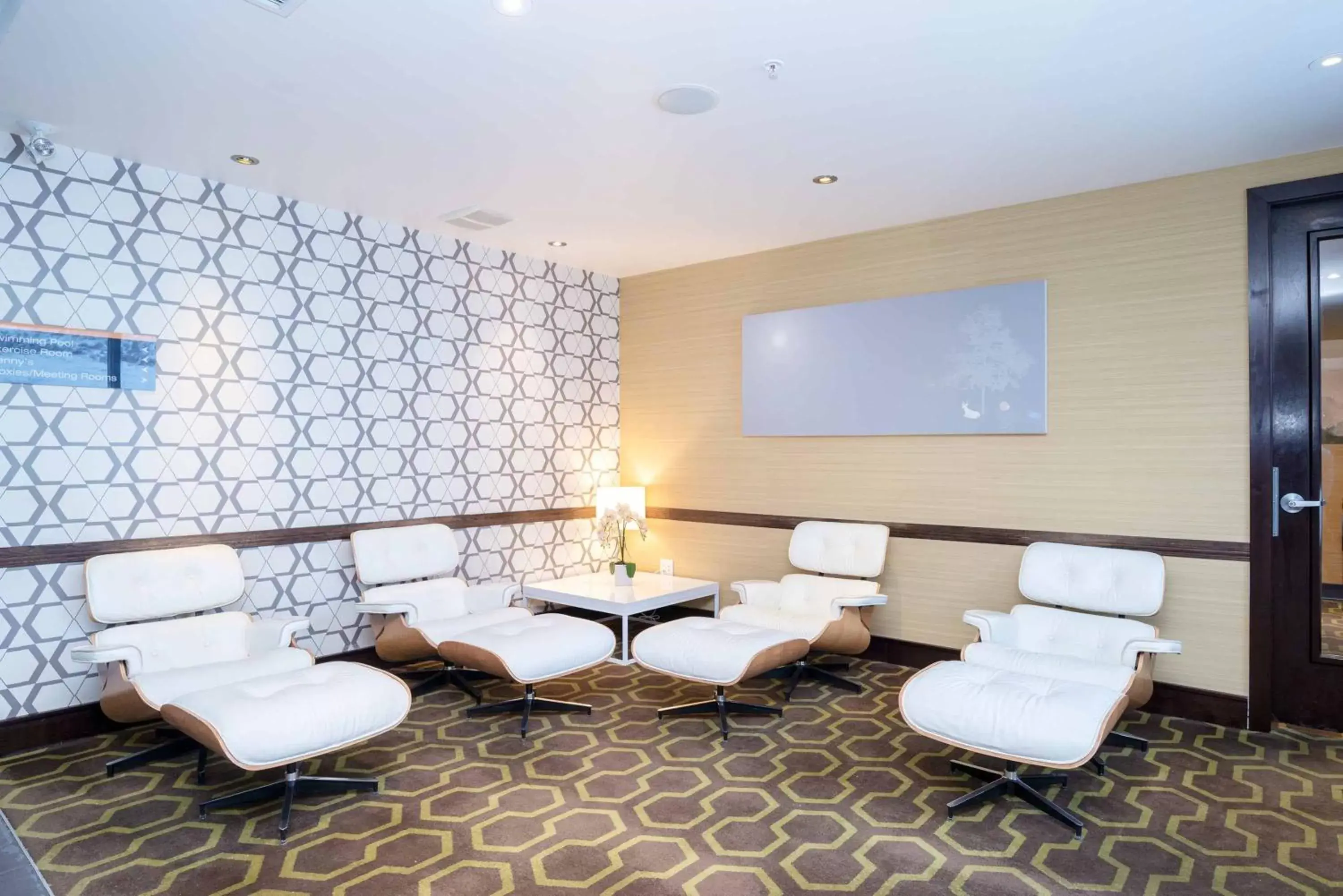Lobby or reception, Banquet Facilities in Sandman Hotel & Suites Calgary South