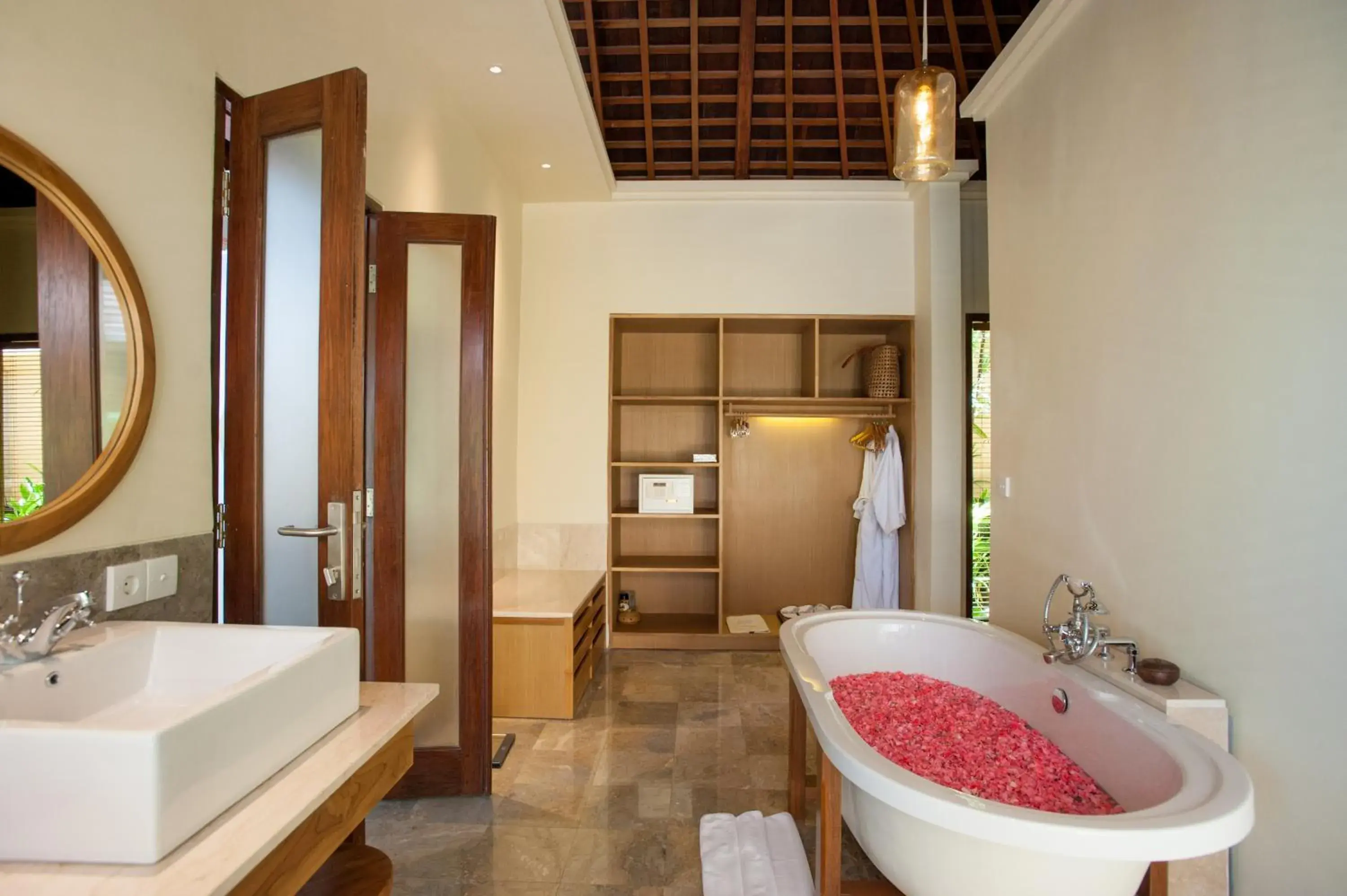 Bathroom in Komaneka at Monkey Forest Ubud