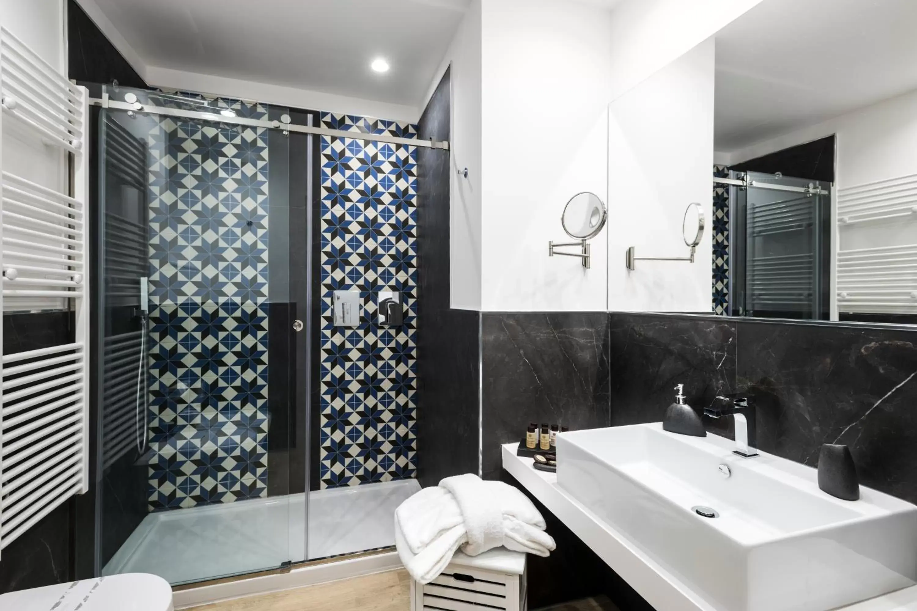 Bathroom in Palermo In Suite Aparthotel